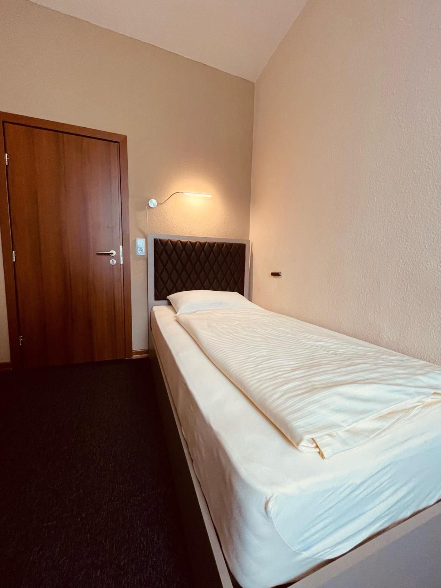 Single Room With Private Bathroom