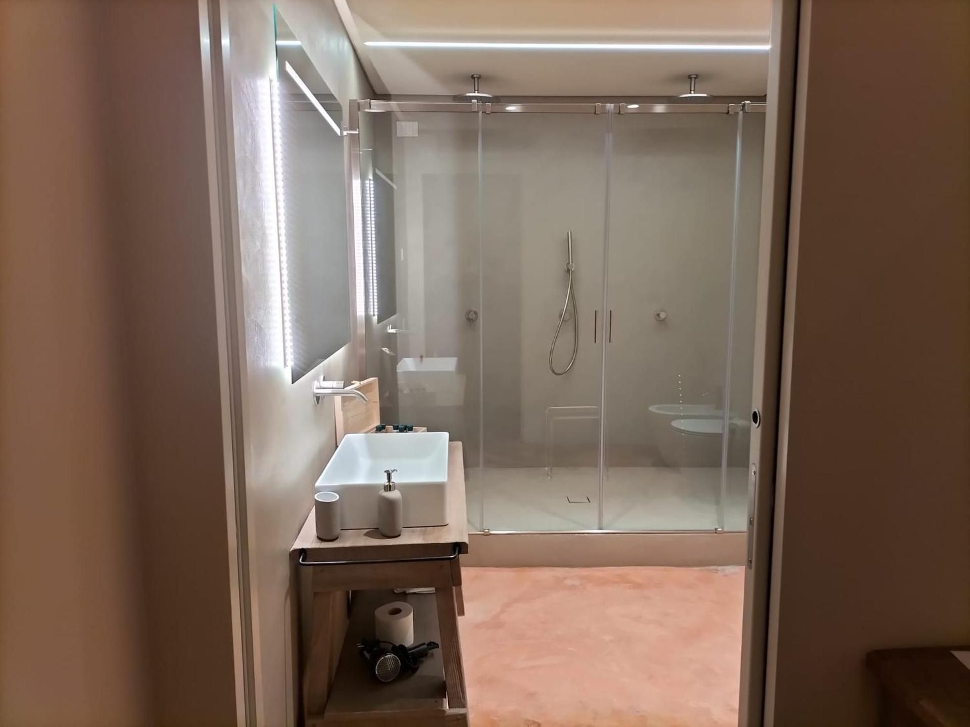 Suite with Garden View