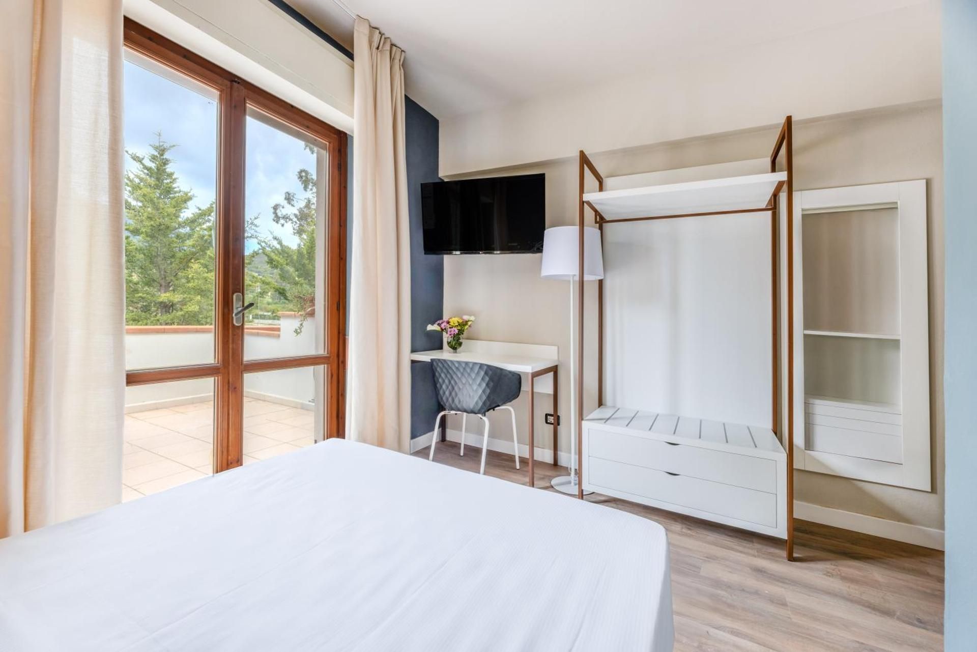 Superior Single Room