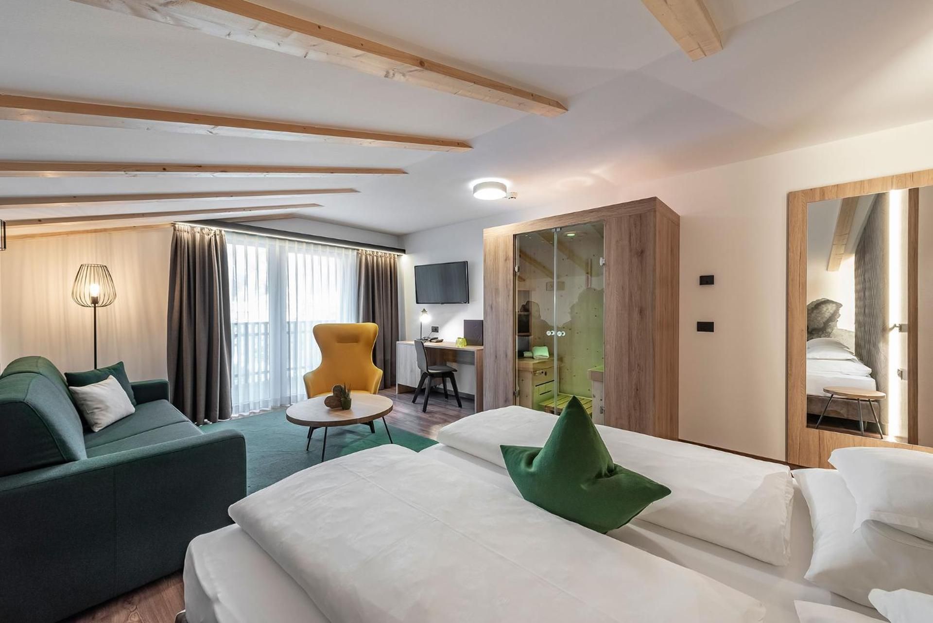 Suite with Sauna