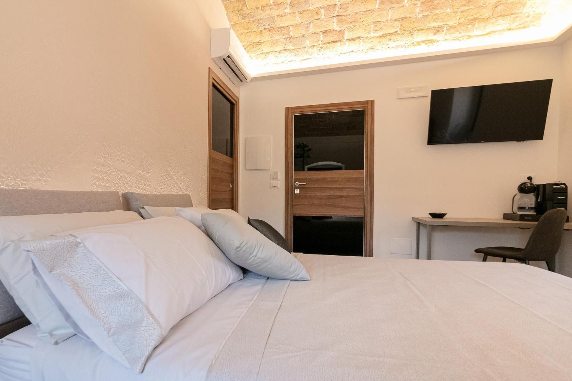 Triple Room with View