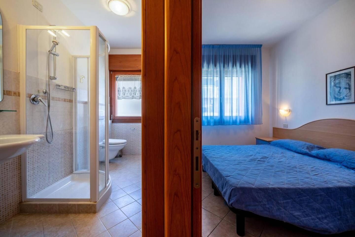 Apartment with Balcony