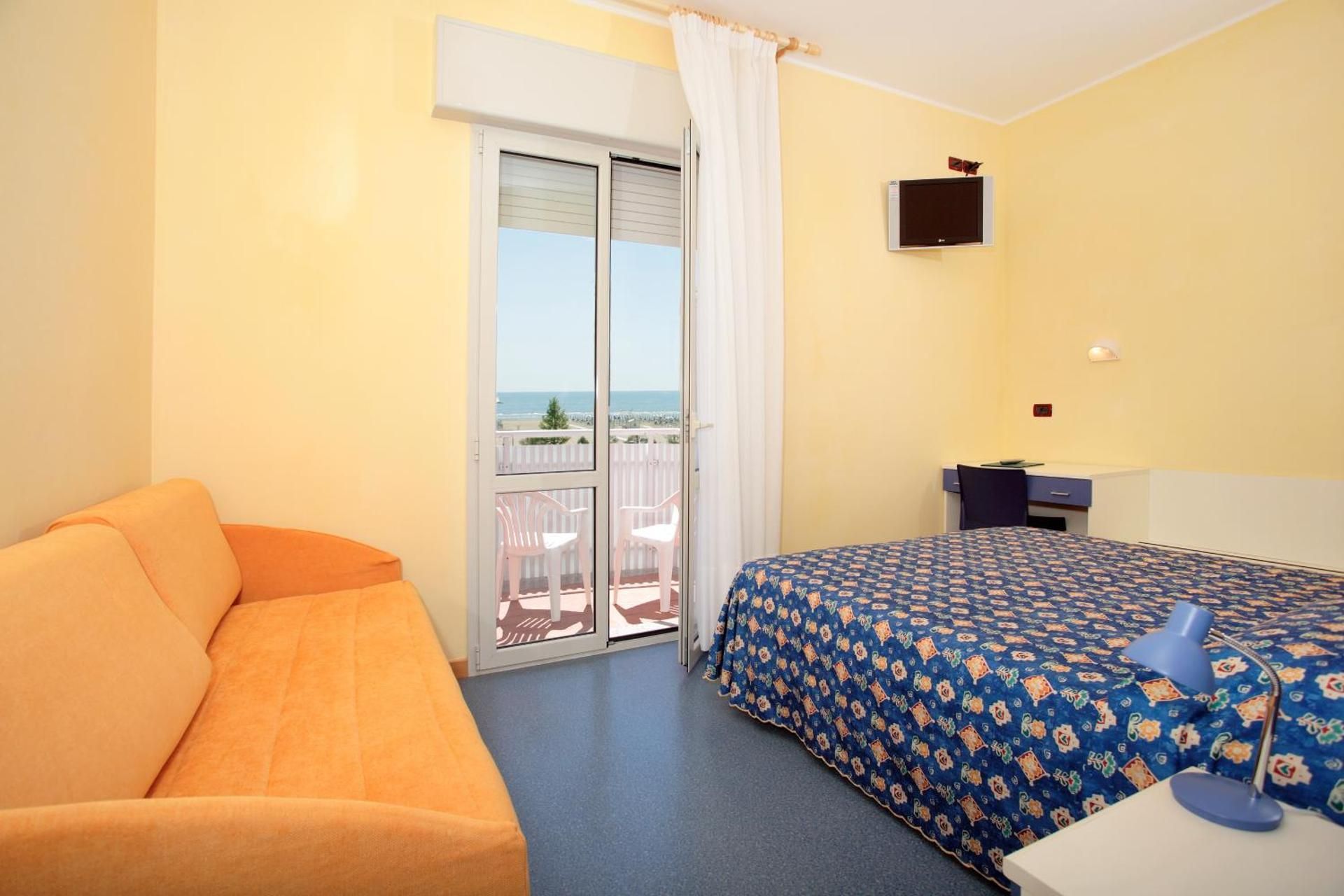 Superior Triple Room with Balcony
