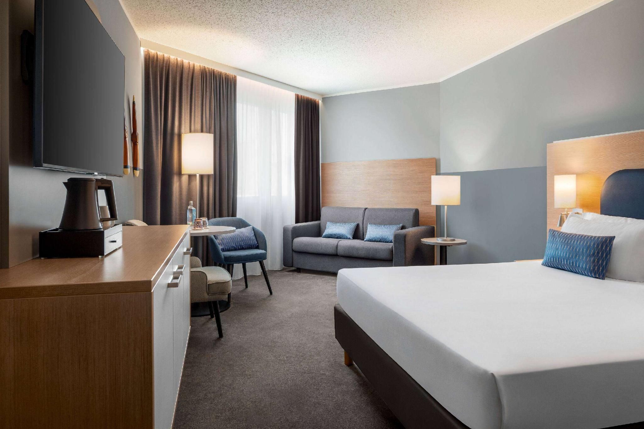 Vienna House Easy by Wyndham Frankfurt Airport Family Room 2