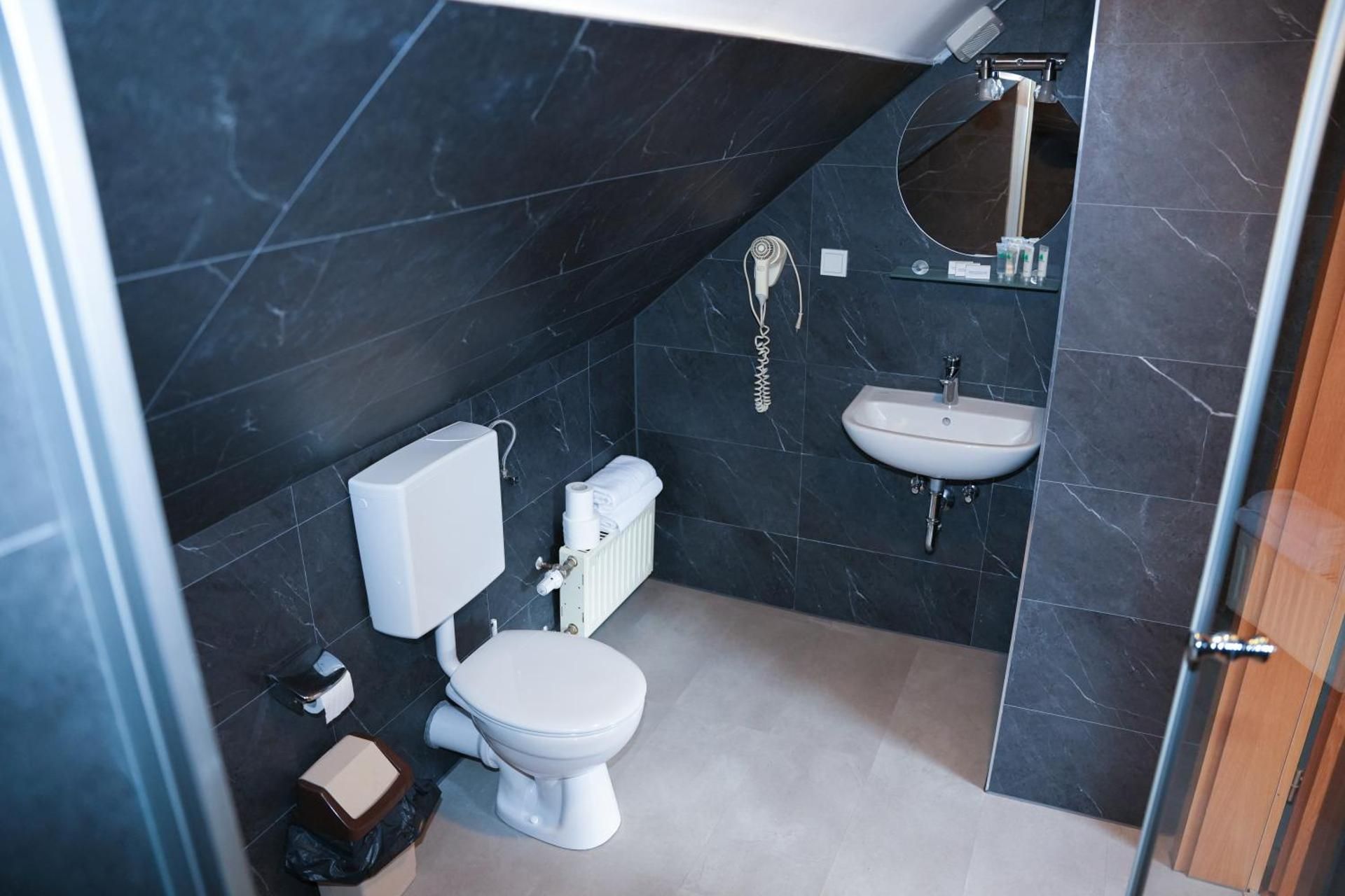 Budget Triple Room