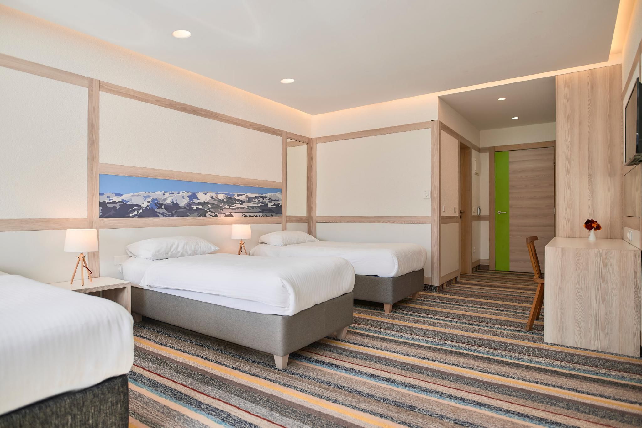 Deluxe Triple Room