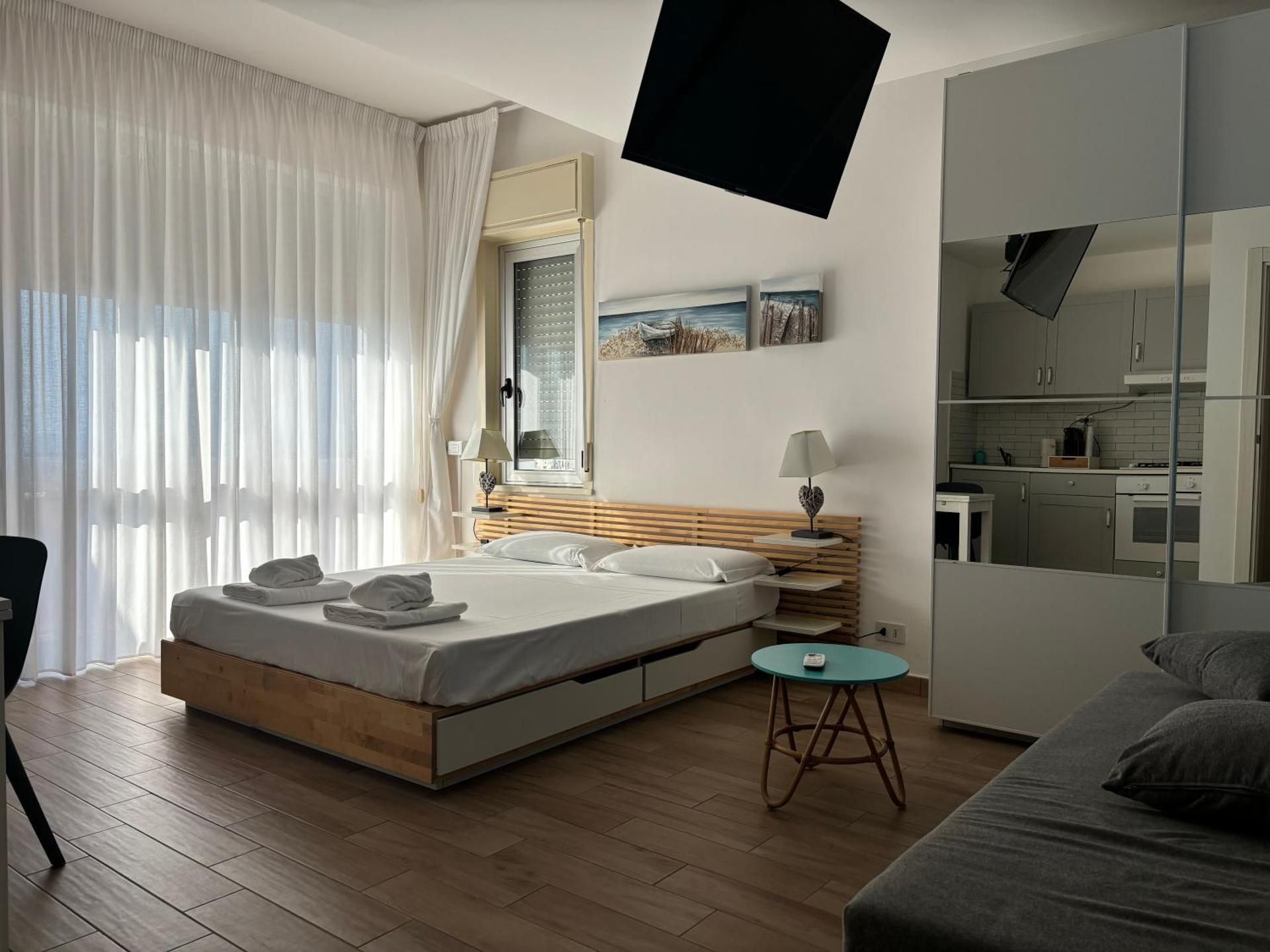Studio Apartment with Sea View