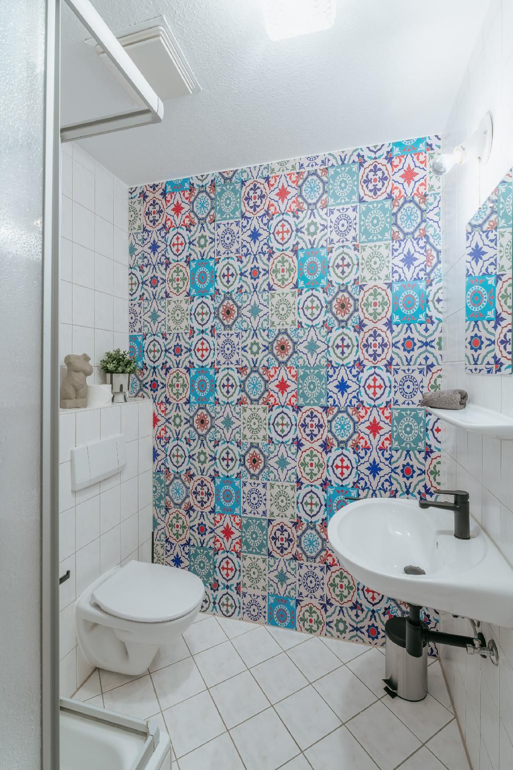 Apartment Chemnitz Design-Apartment-Balkon-PKW-Stellplatz-Eigenes Badezimmer