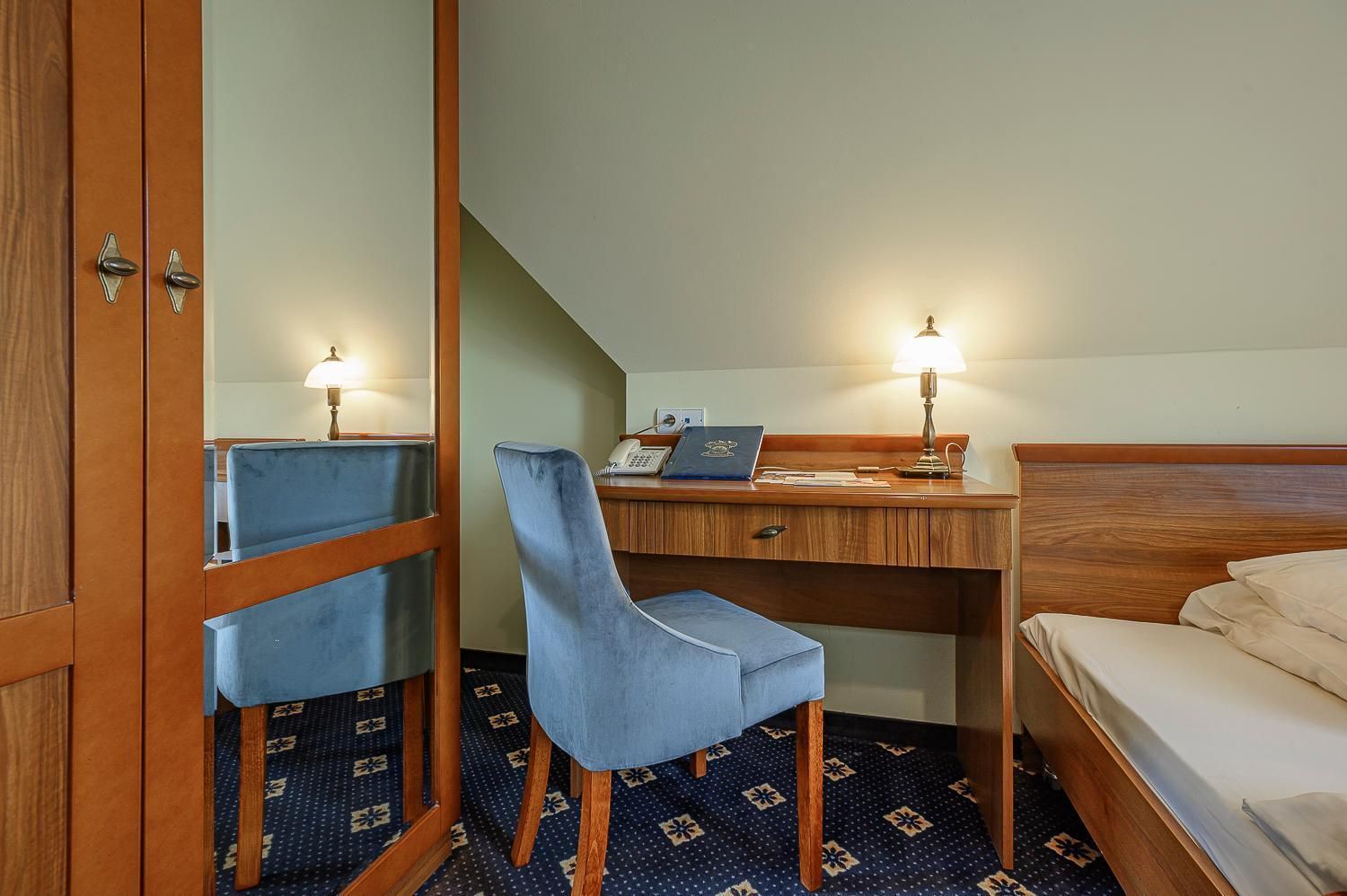 Small Twin Room