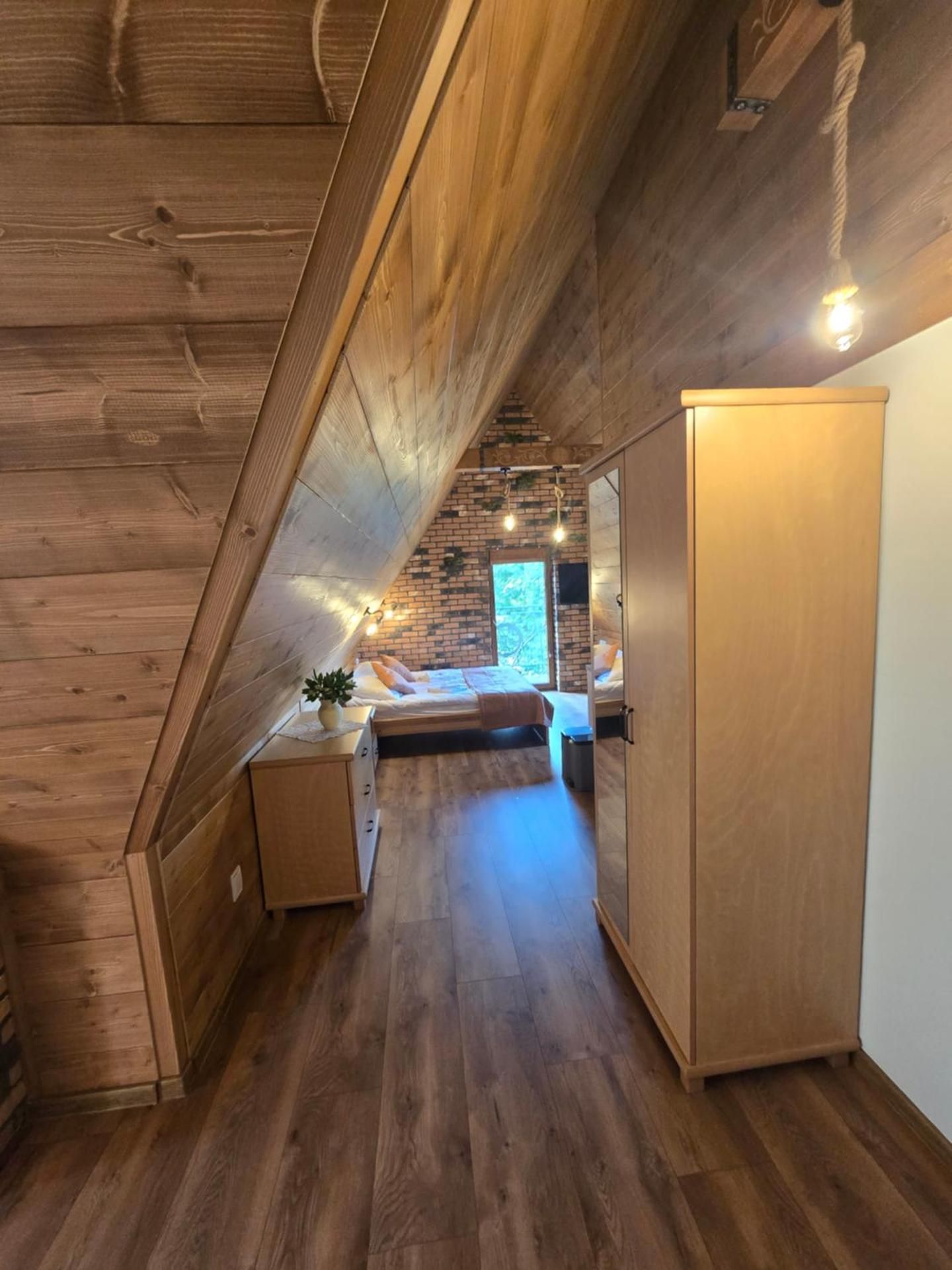 One-Bedroom Apartment with View