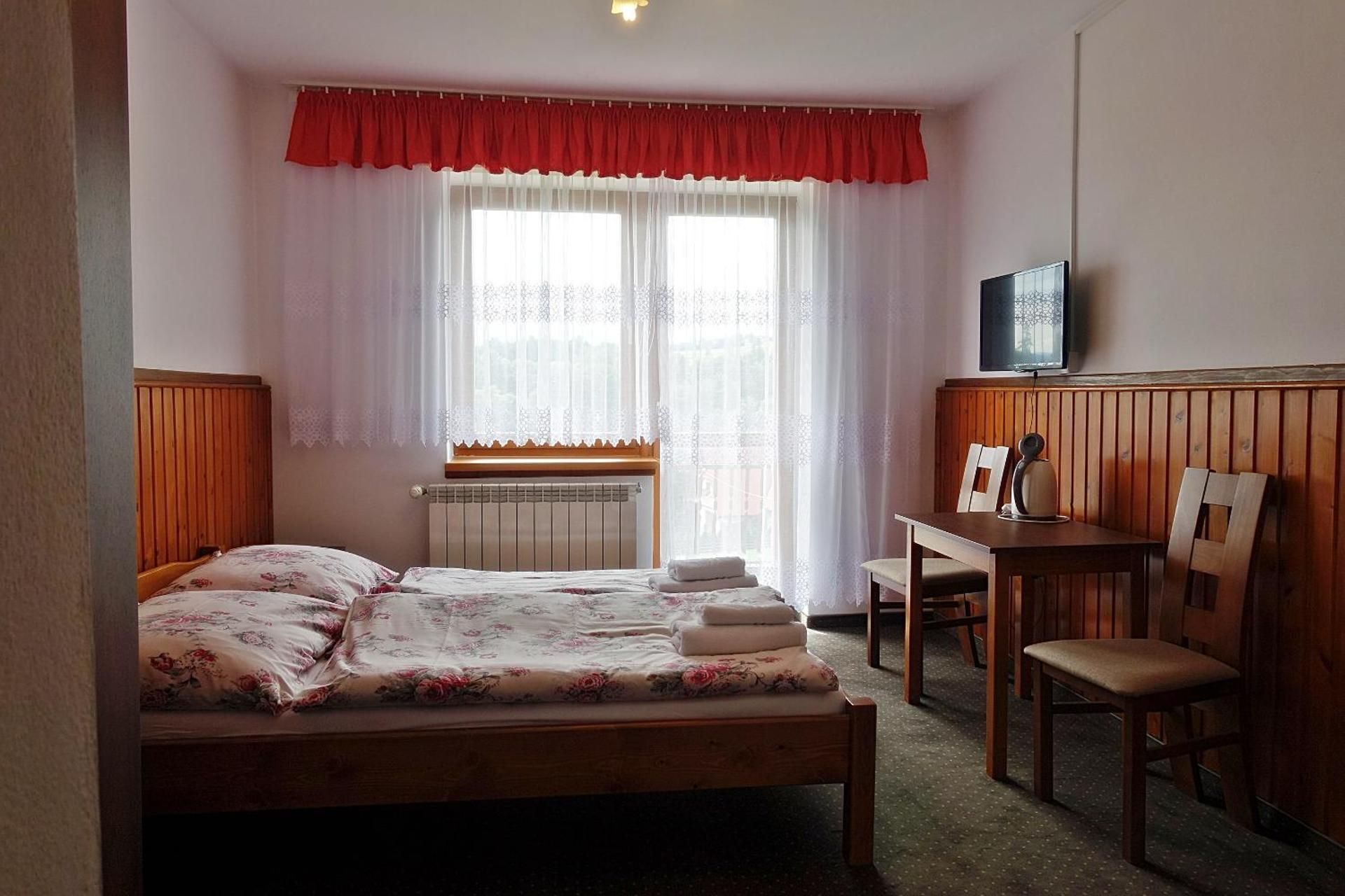 Double Room with Mountain View