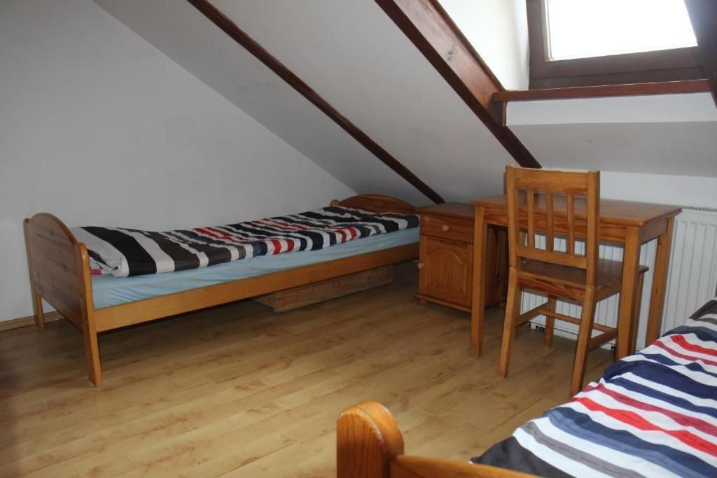 Twin Room with Shared Bathroom