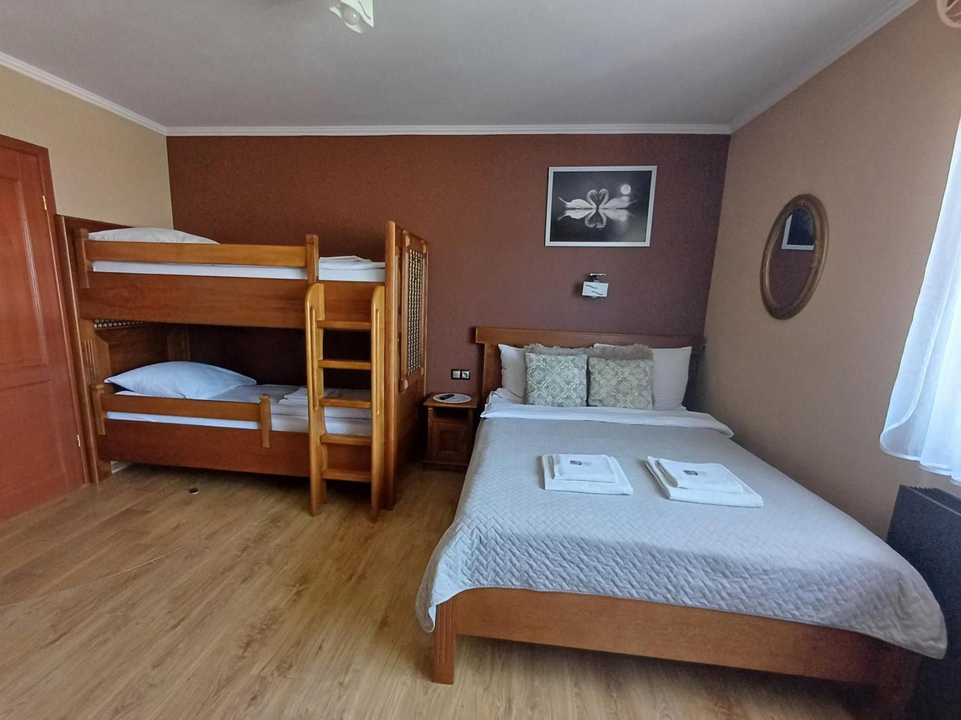 Quadruple Room with Private Bathroom