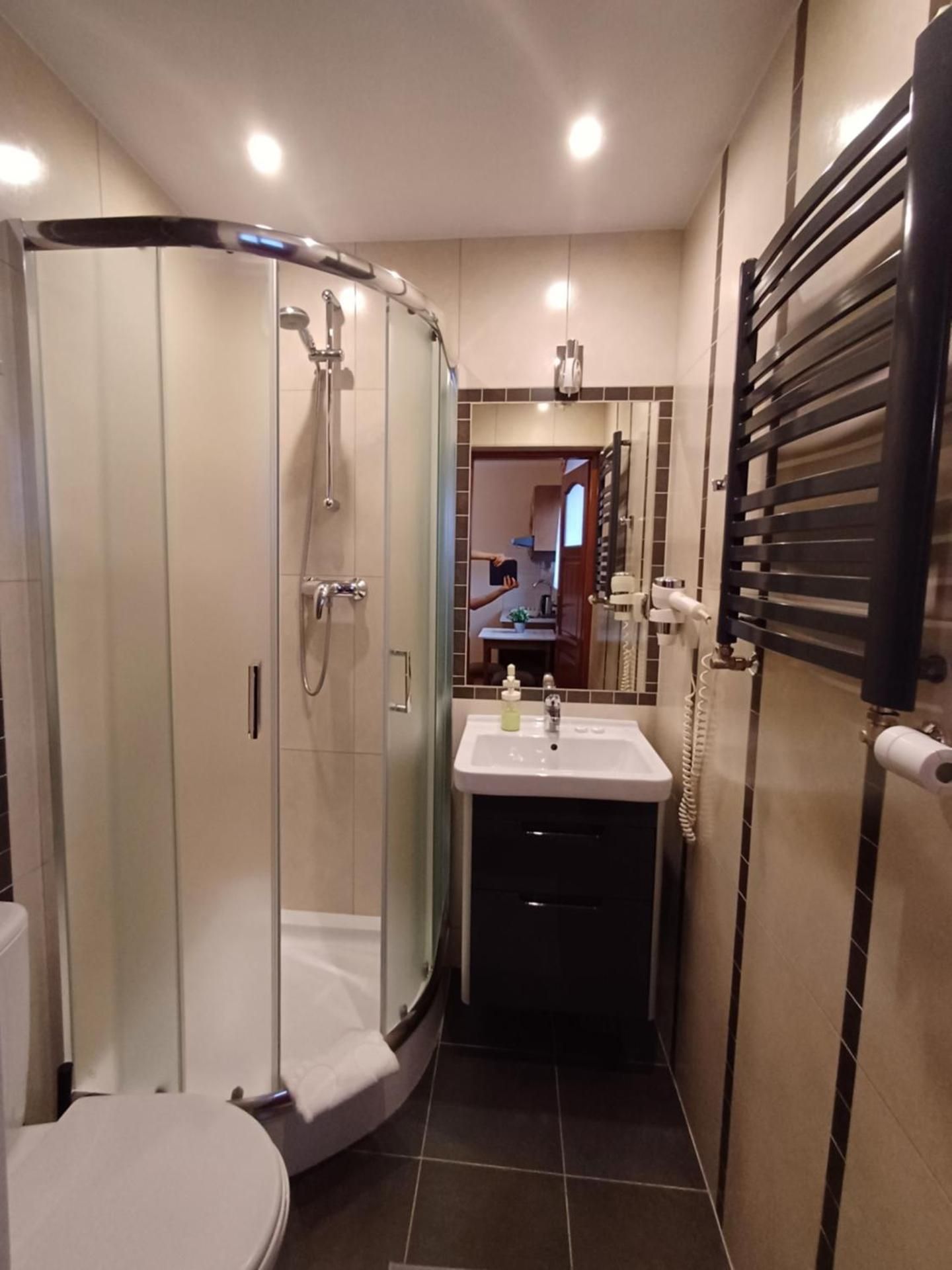Triple Room with Private Bathroom