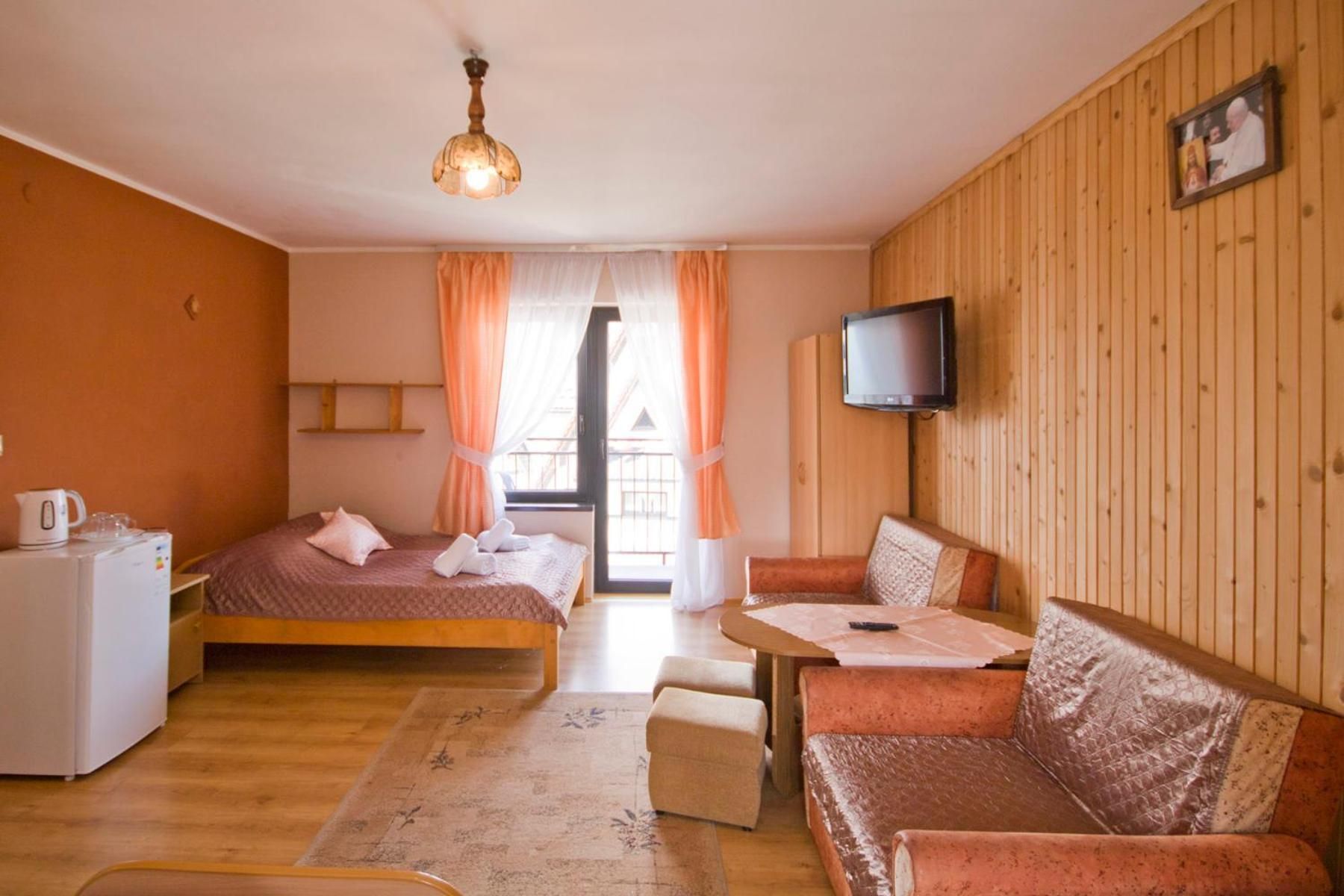 Quadruple Room with Mountain View