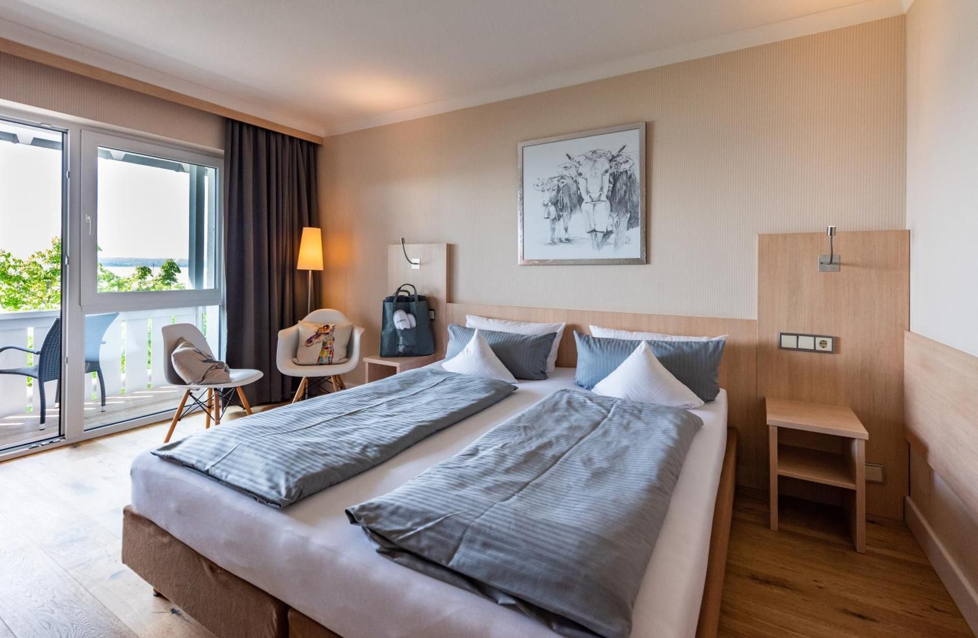 Ammersee Hotel Standard Double Room with Lake View and Balcony