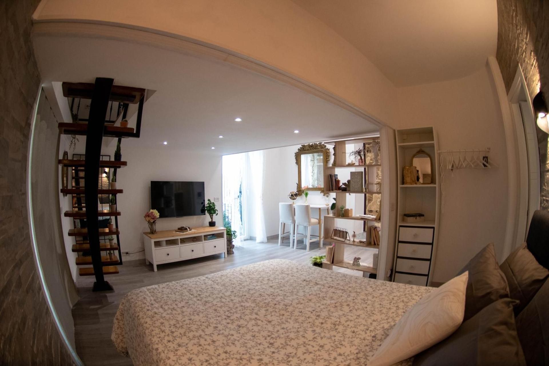 Double Room with Lake View