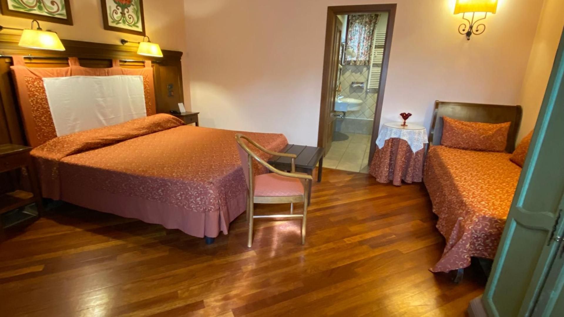 Comfort Triple Room