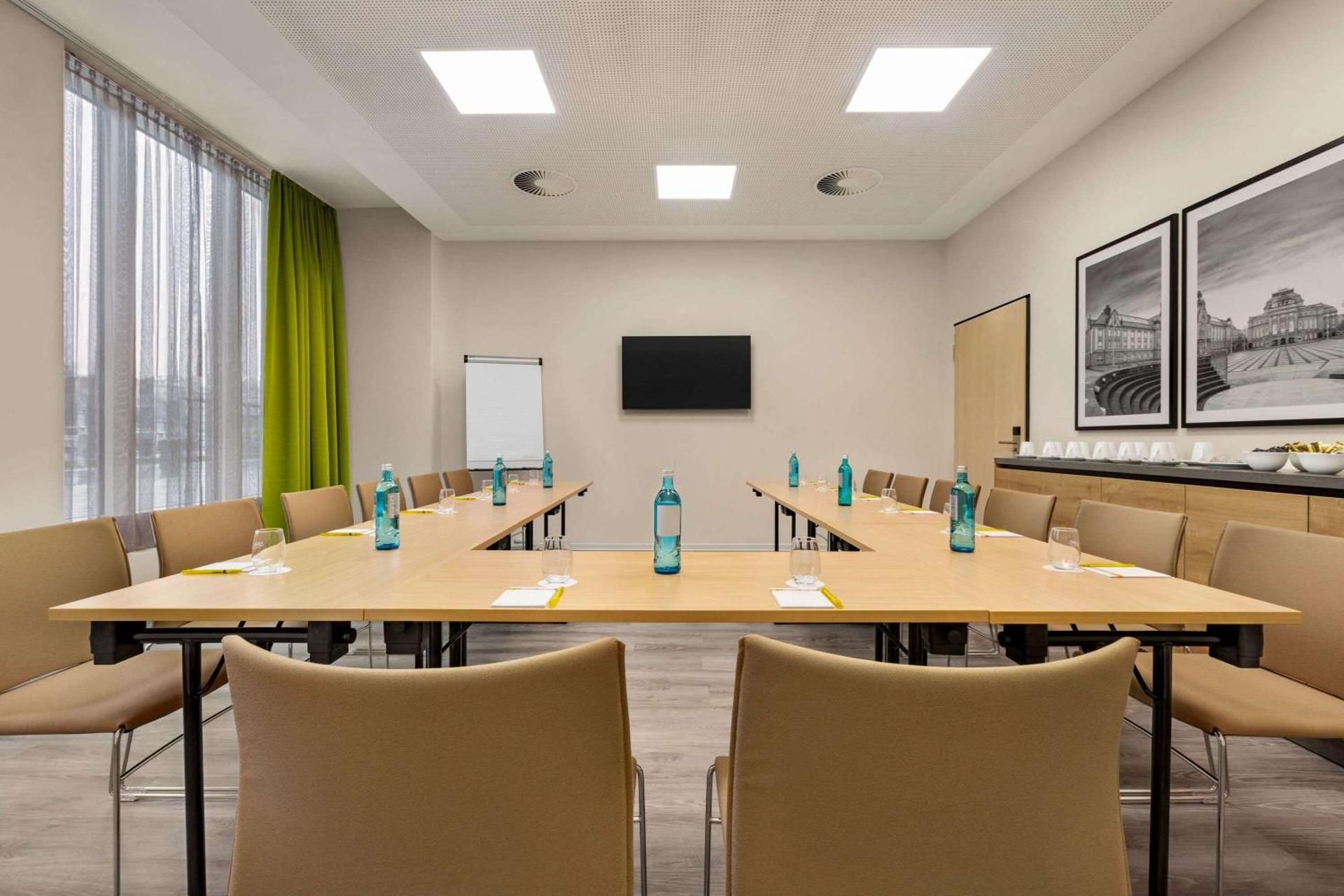 meeting room / ballrooms