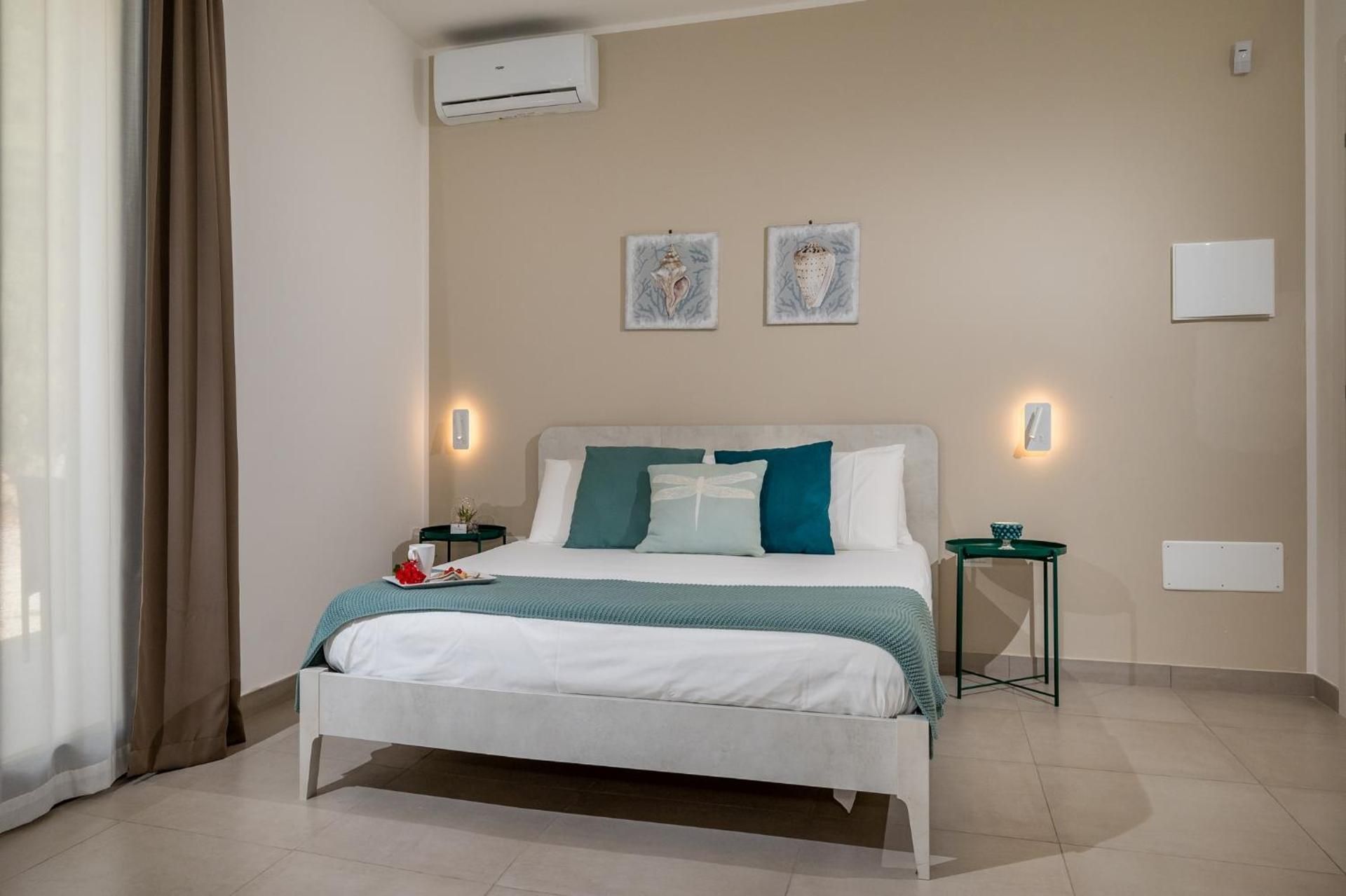 Double Room with Mountain View