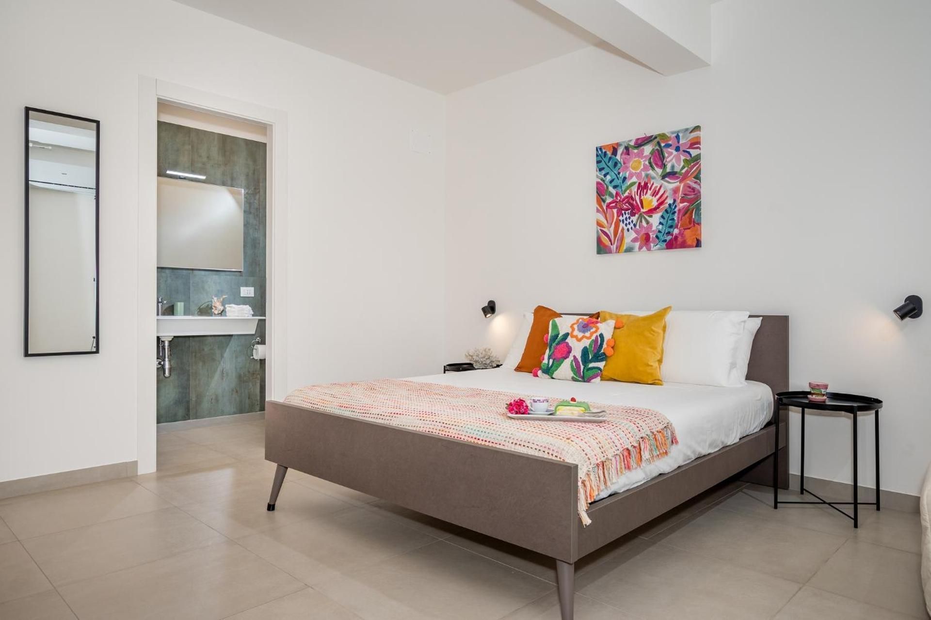 Villa Maria con piscina e vista mare Deluxe Double Room (2 Adults + 1 Child)