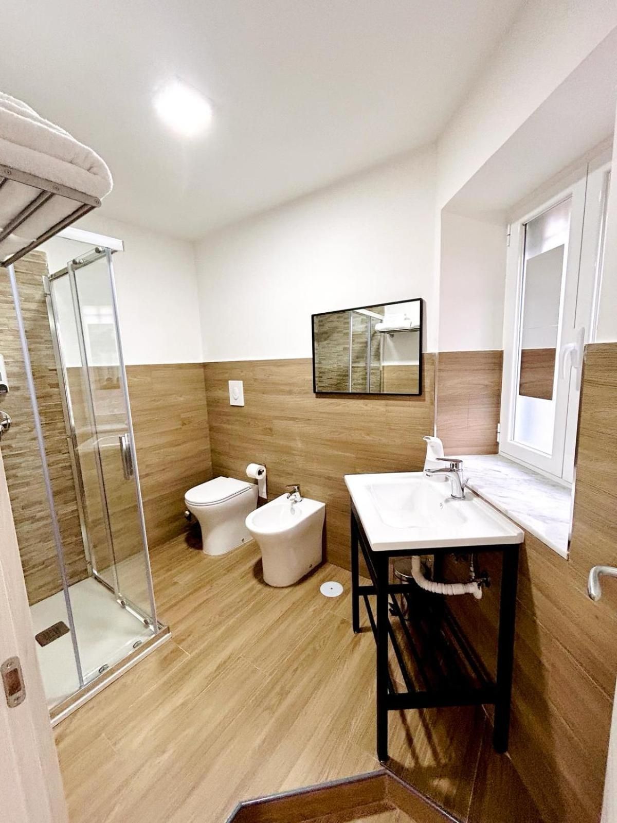 Double Room with Spa Bath