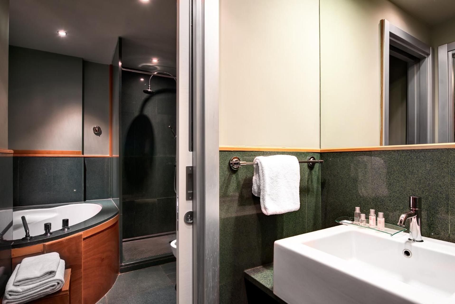 Superior Side Sea View Room