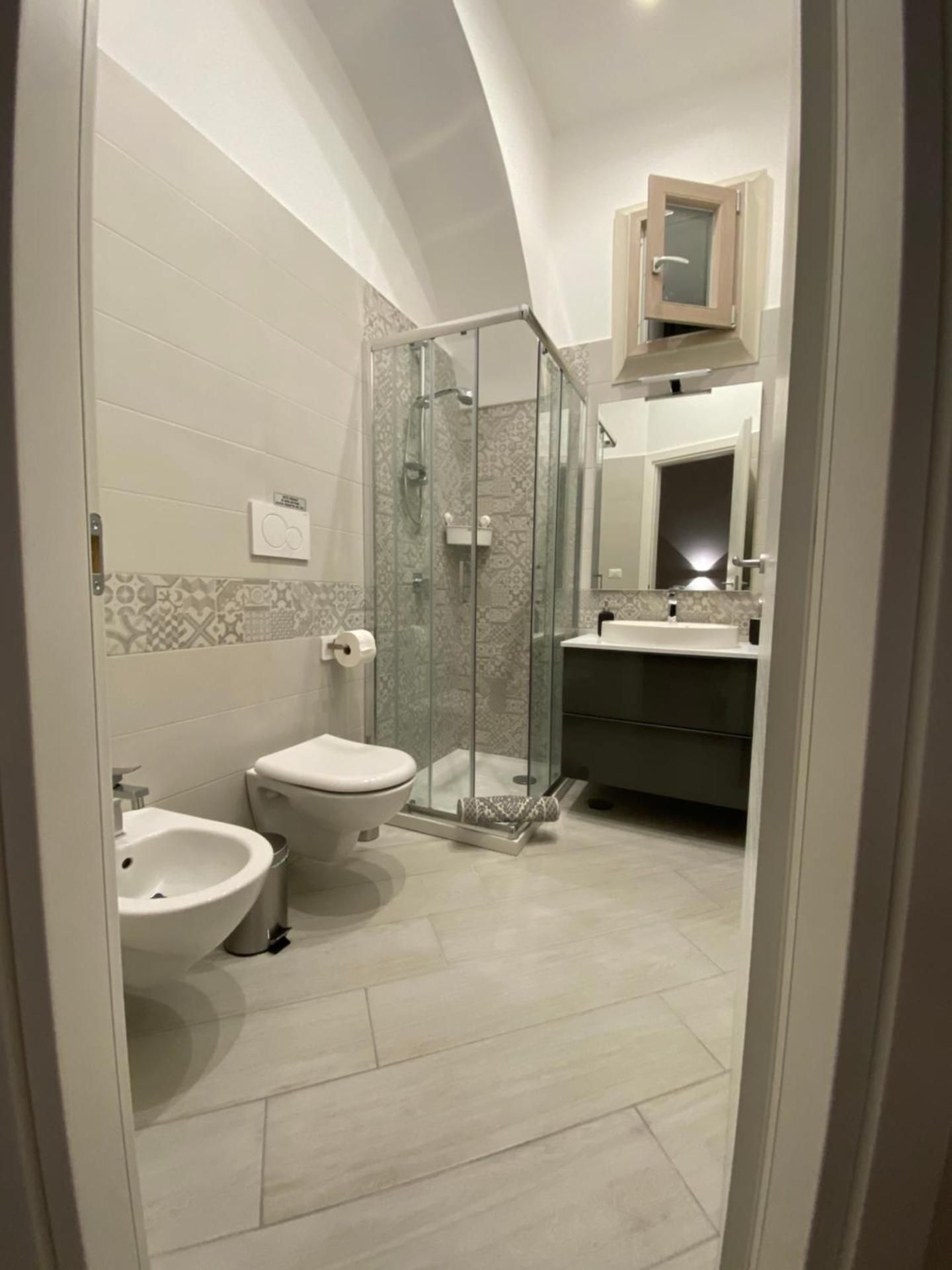 Double or Twin Room with Private Bathroom