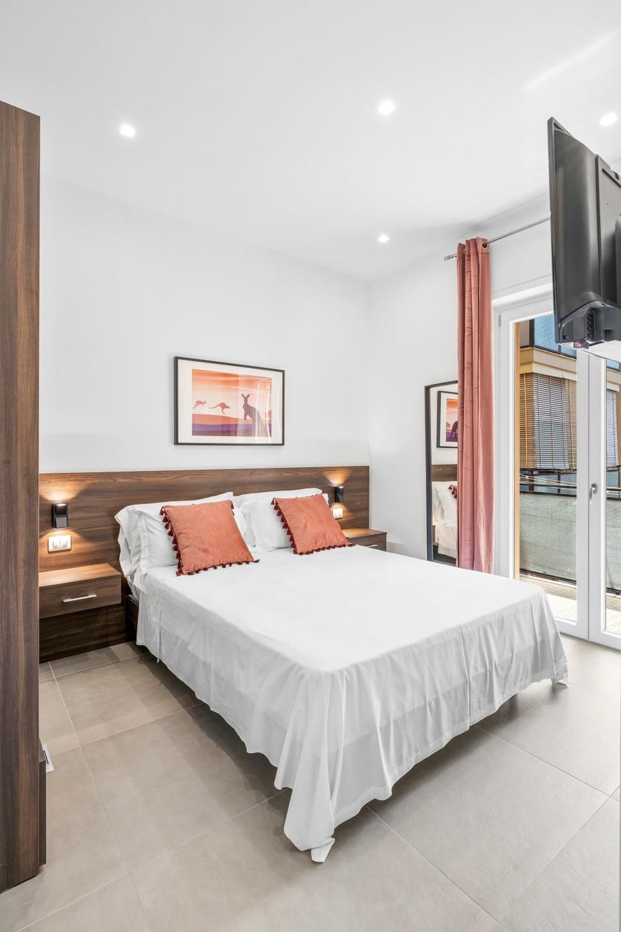 Standard King Room