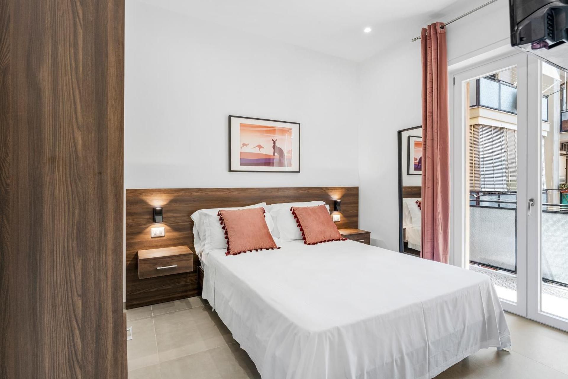 Standard King Room