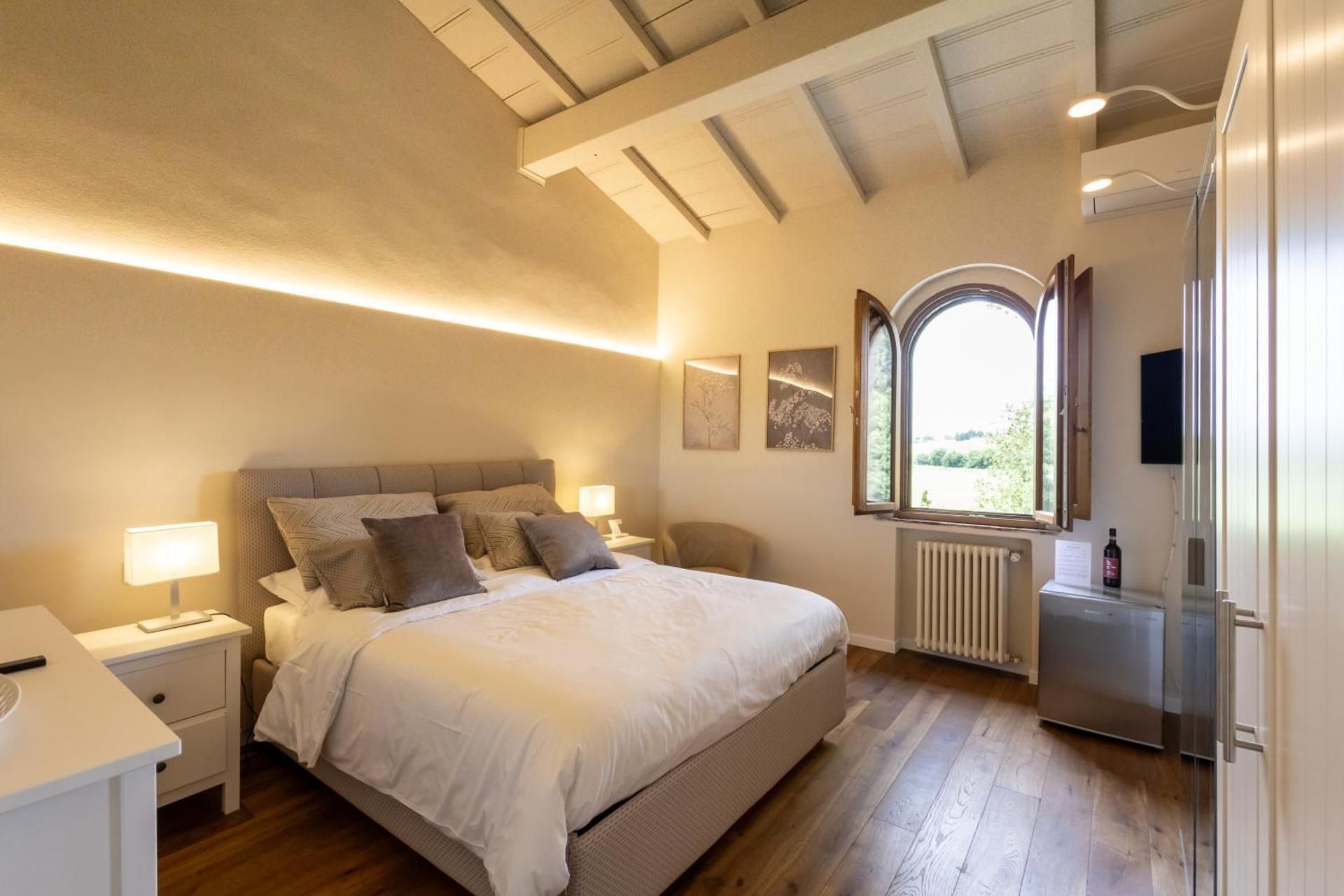 Double Room with Private Bathroom