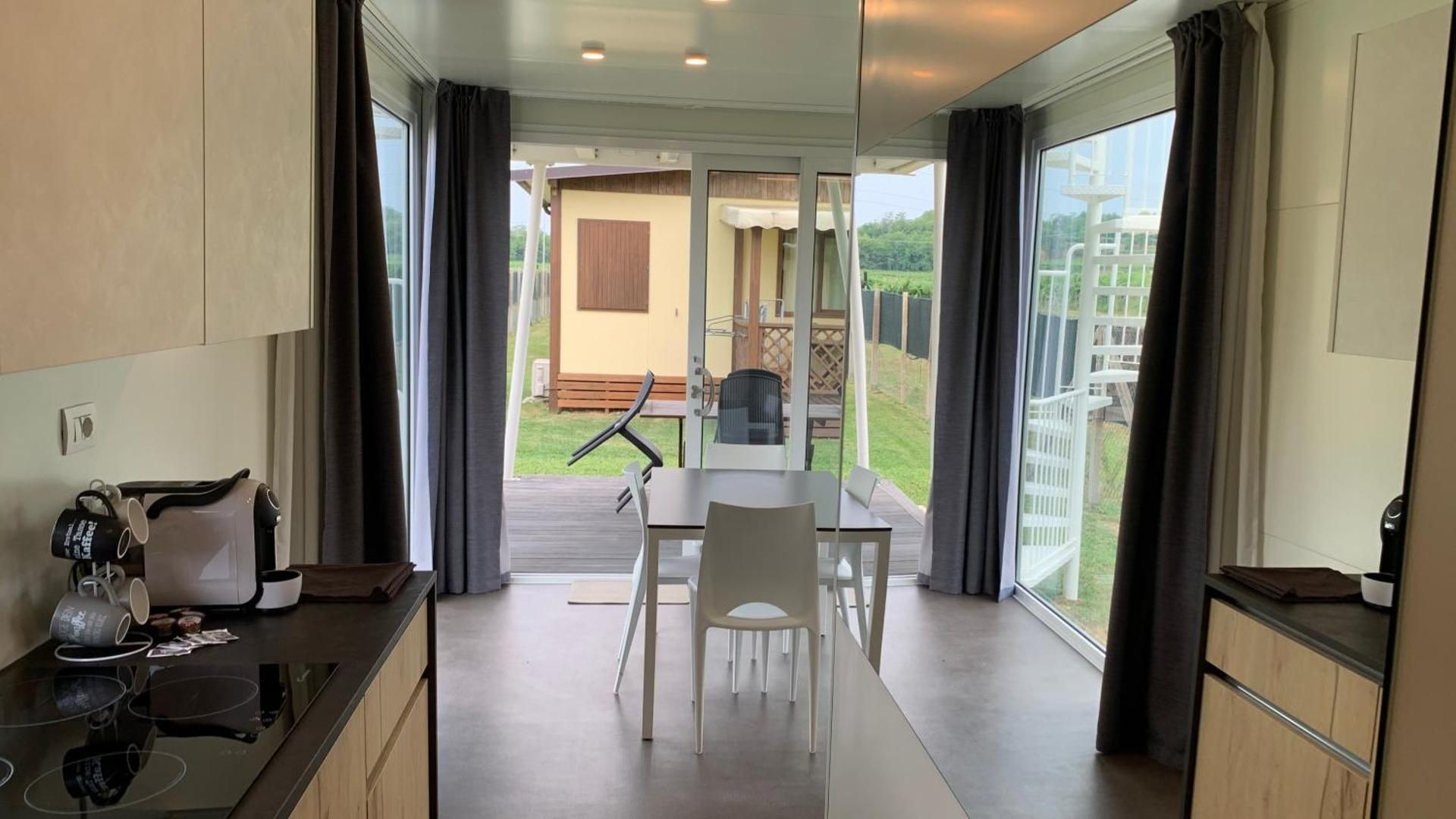 Deluxe Mobile Home