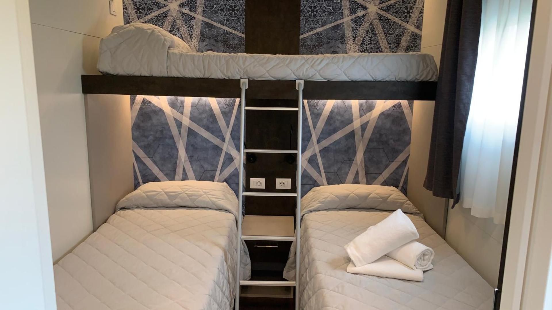 Deluxe Mobile Home