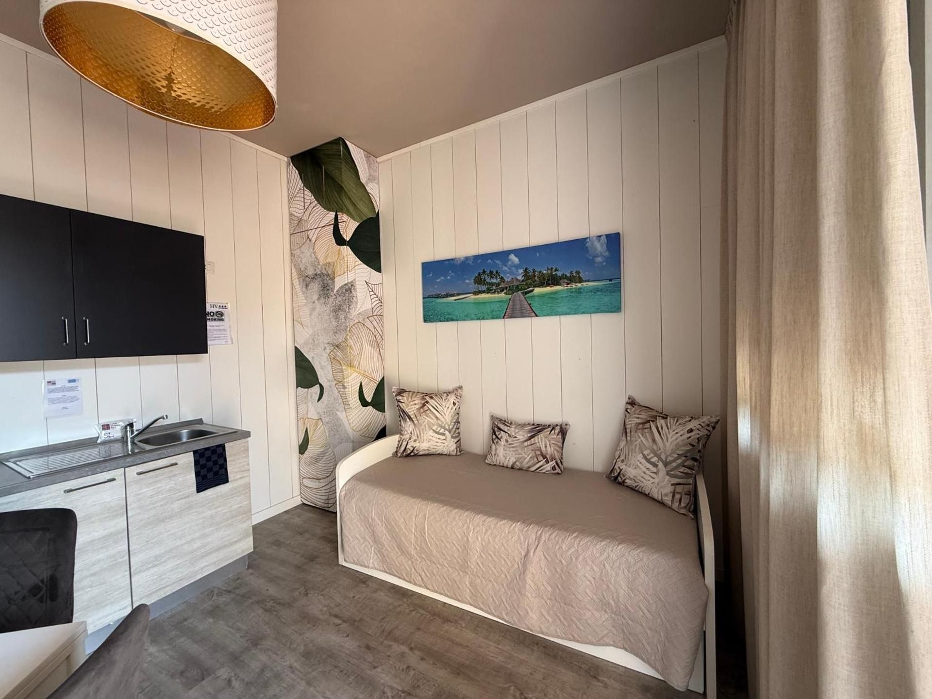 One-Bedroom Apartment with Balcony