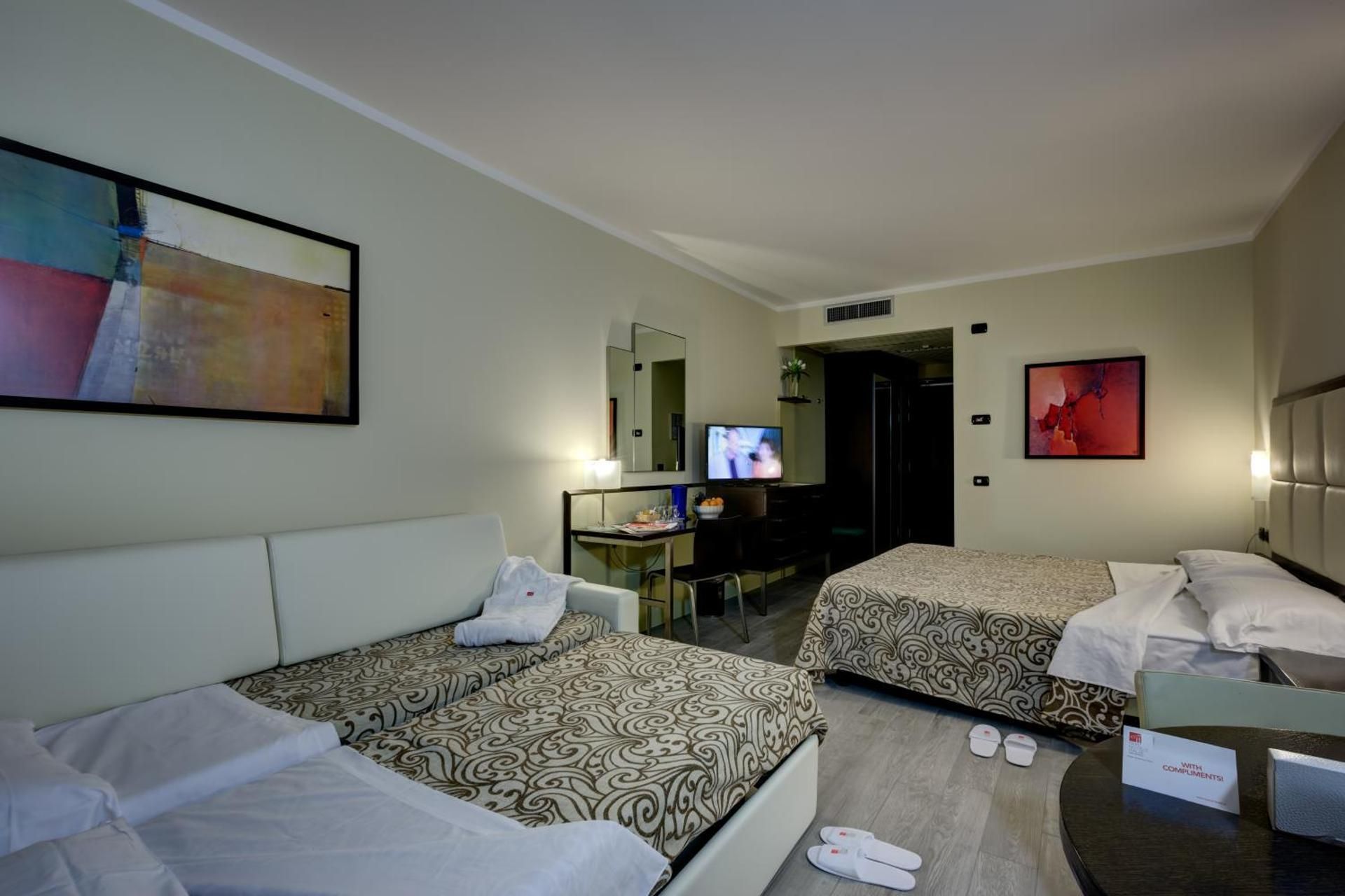 Economy Quadruple Room