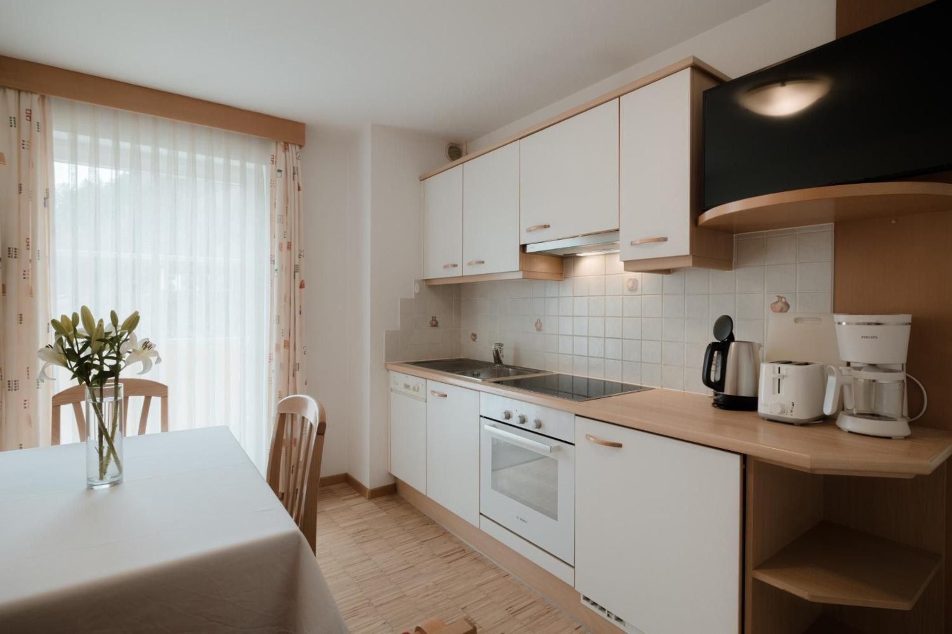 One-Bedroom Apartment with Balcony