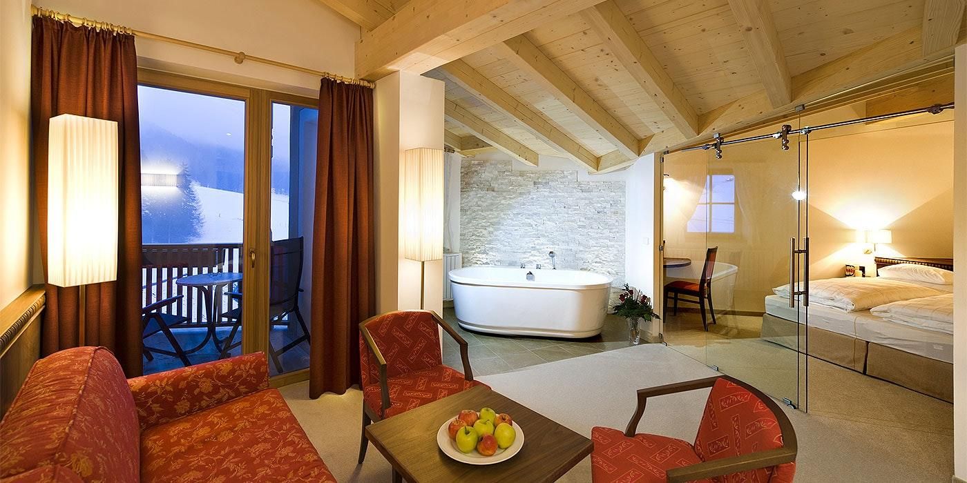 Deluxe Suite