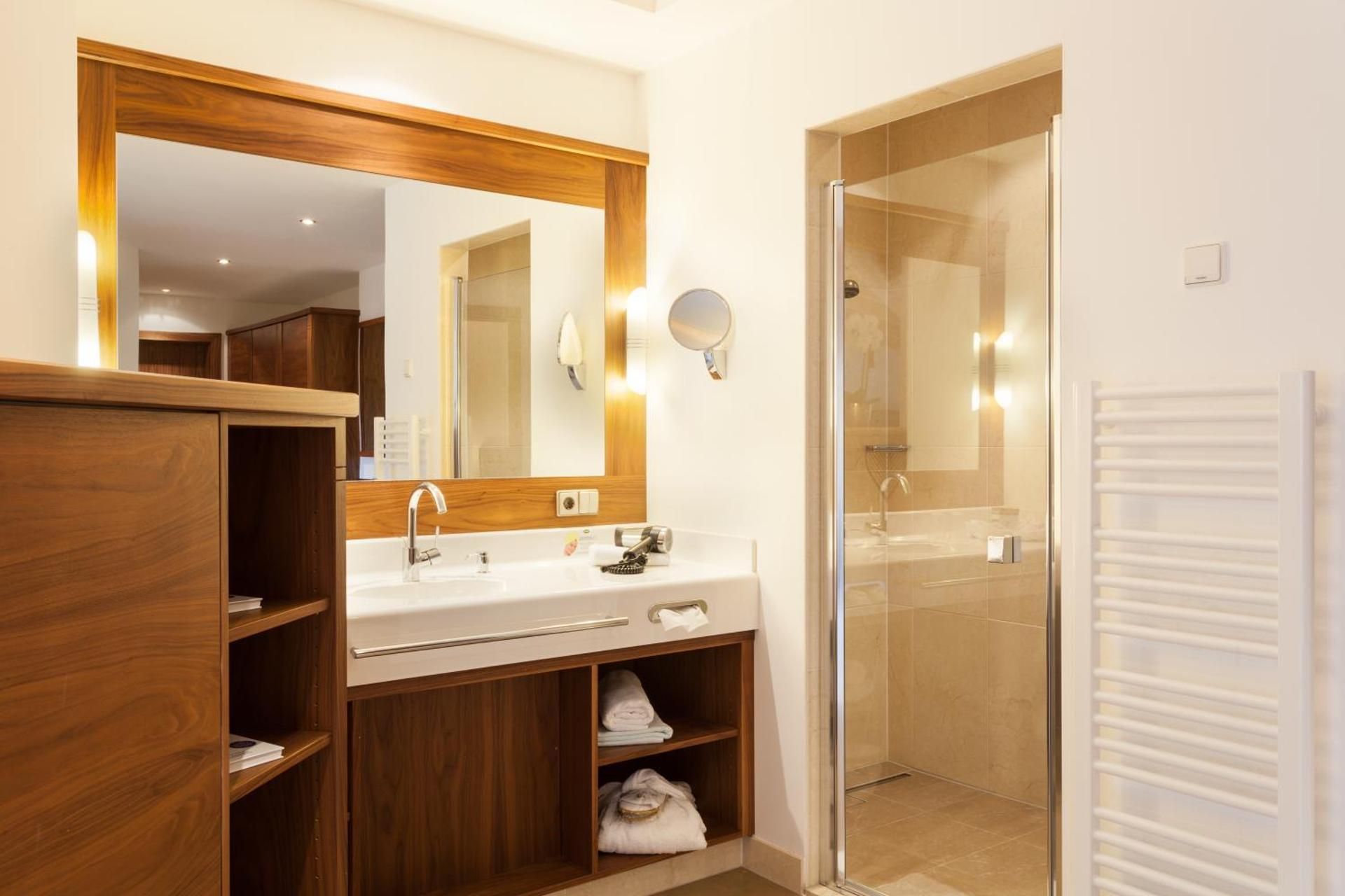 Deluxe Suite with Balcony