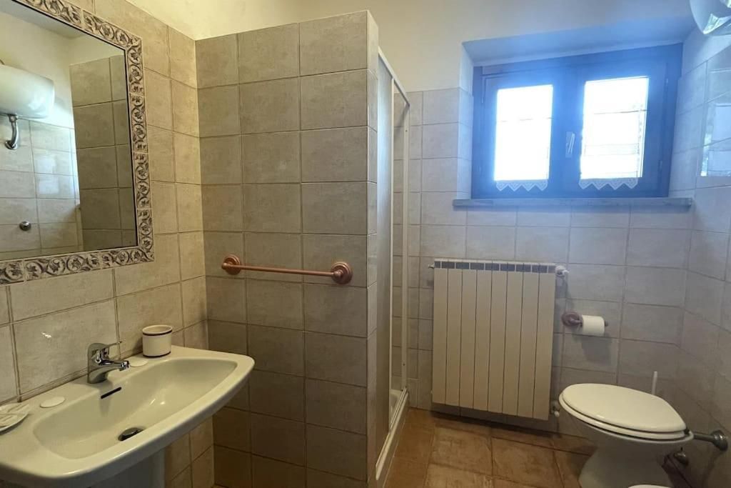 Deluxe Double Room (2 Adults + 1 Child)