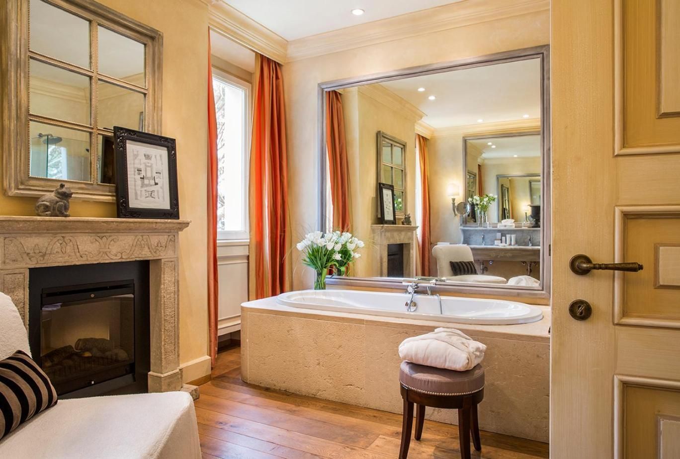 Prestige Suite