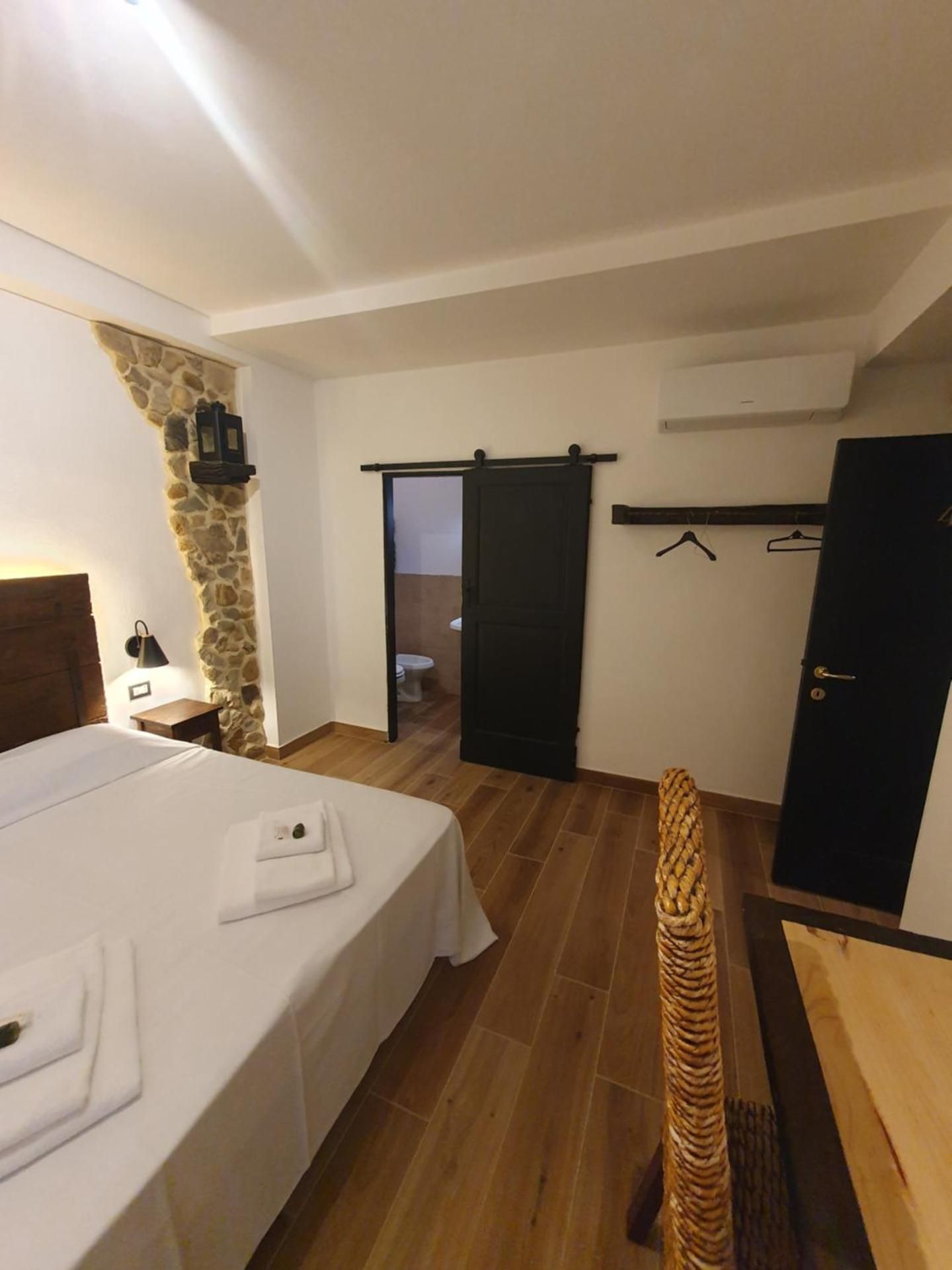 Deluxe Double Room with Extra Bed