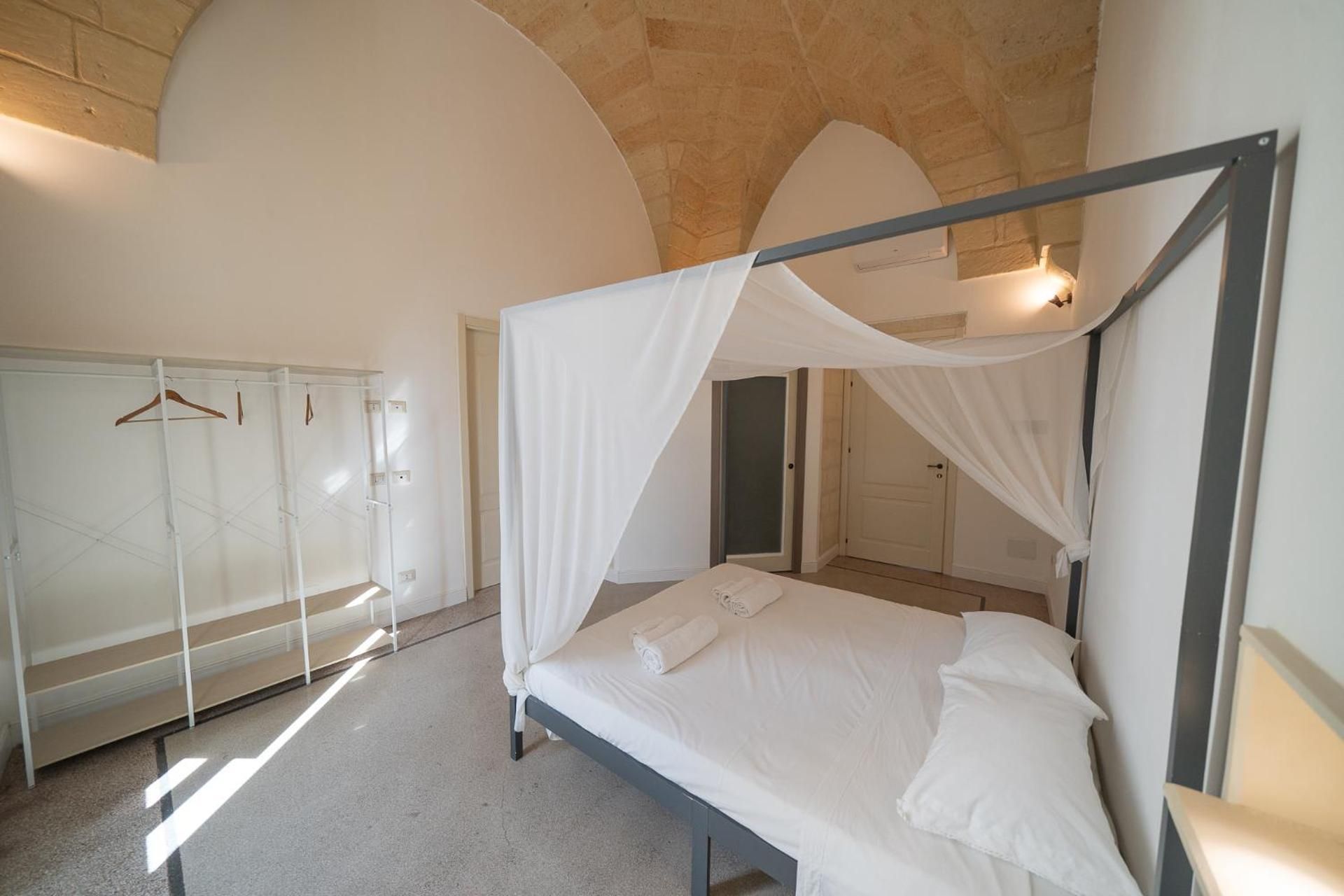 One-Bedroom Apartment with Balcony