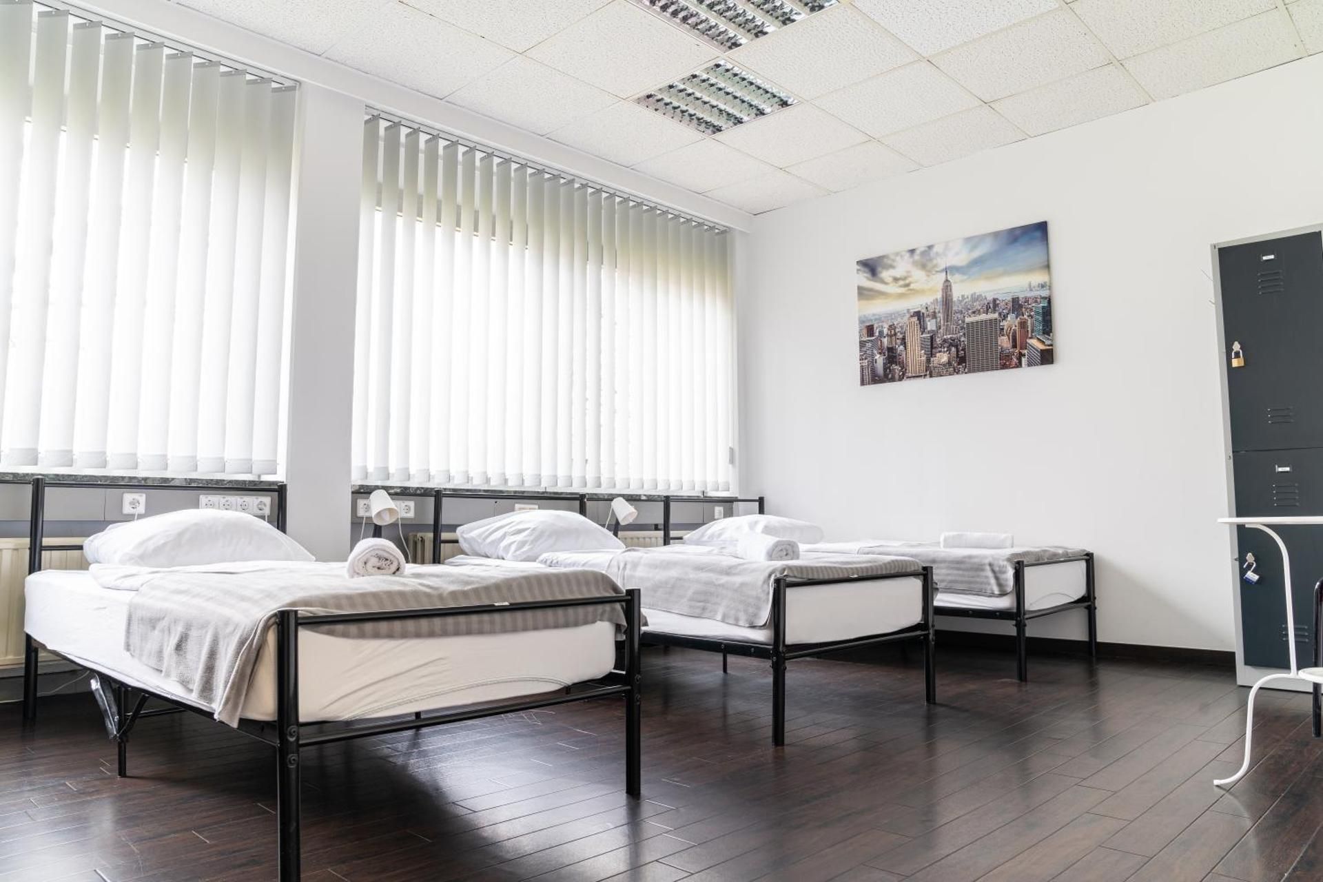 Triple Room with Shared Bathroom