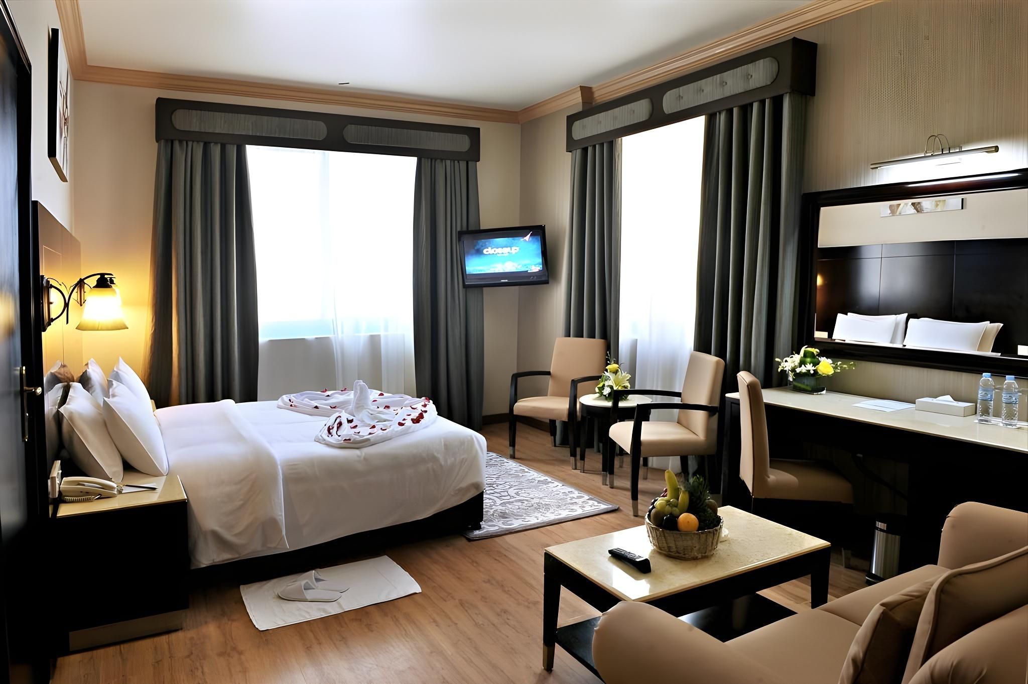 f06ba6eb1749c6bd60d16f27fb3f4d08