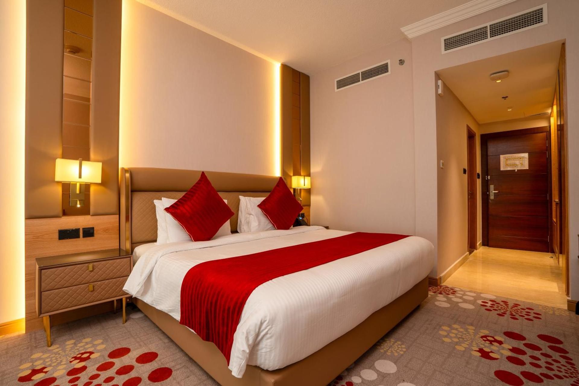 Superior King Room