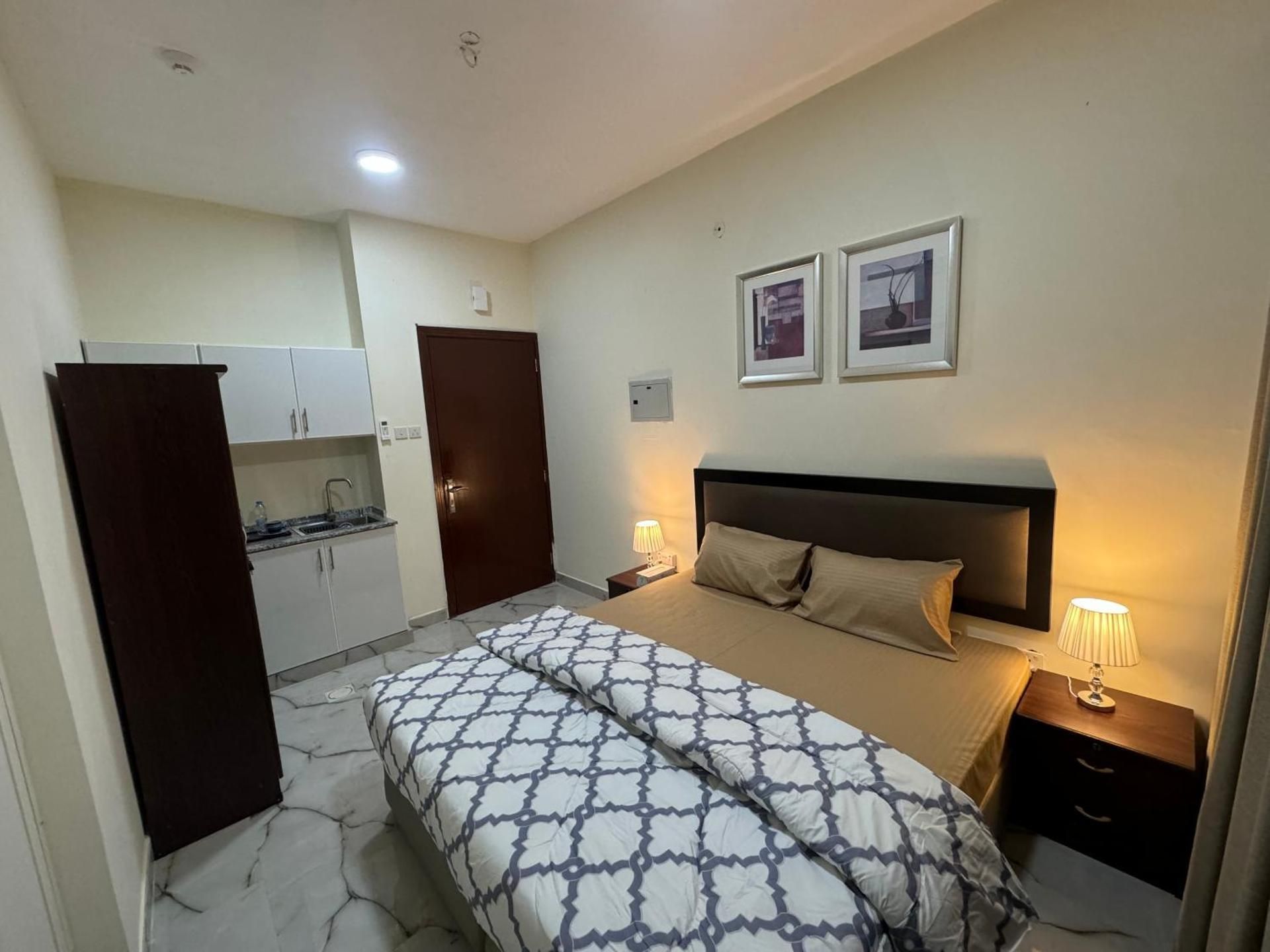 Superior King Room