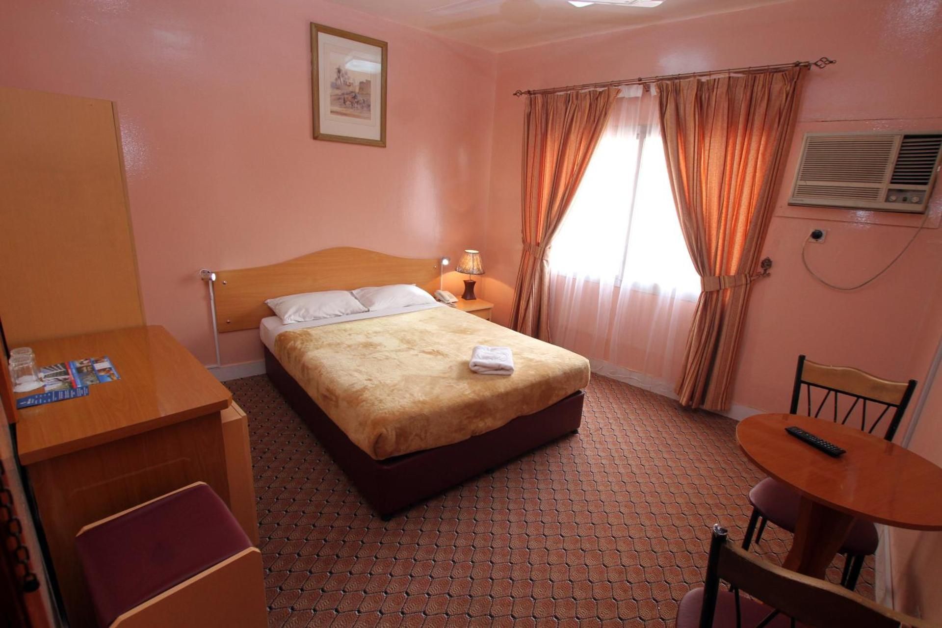 Zaineast Hotel Standard Twin Room