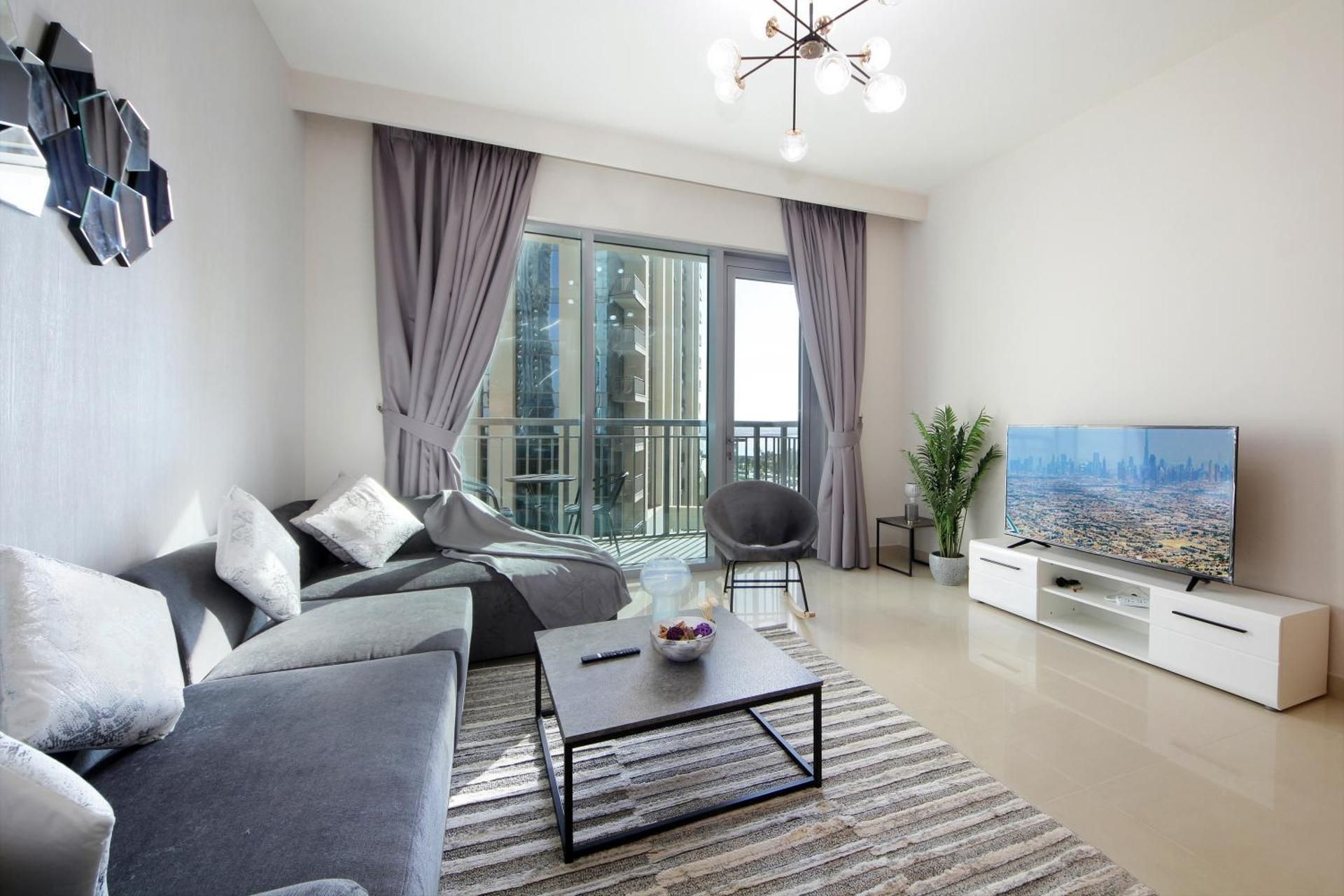 One-Bedroom Apartment with Balcony and City View