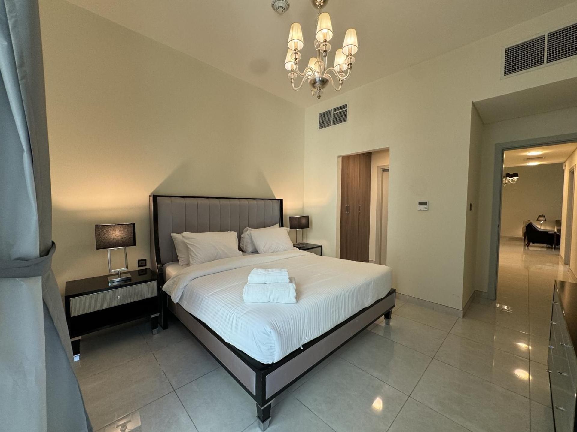 Dubai Apartment in Meydan