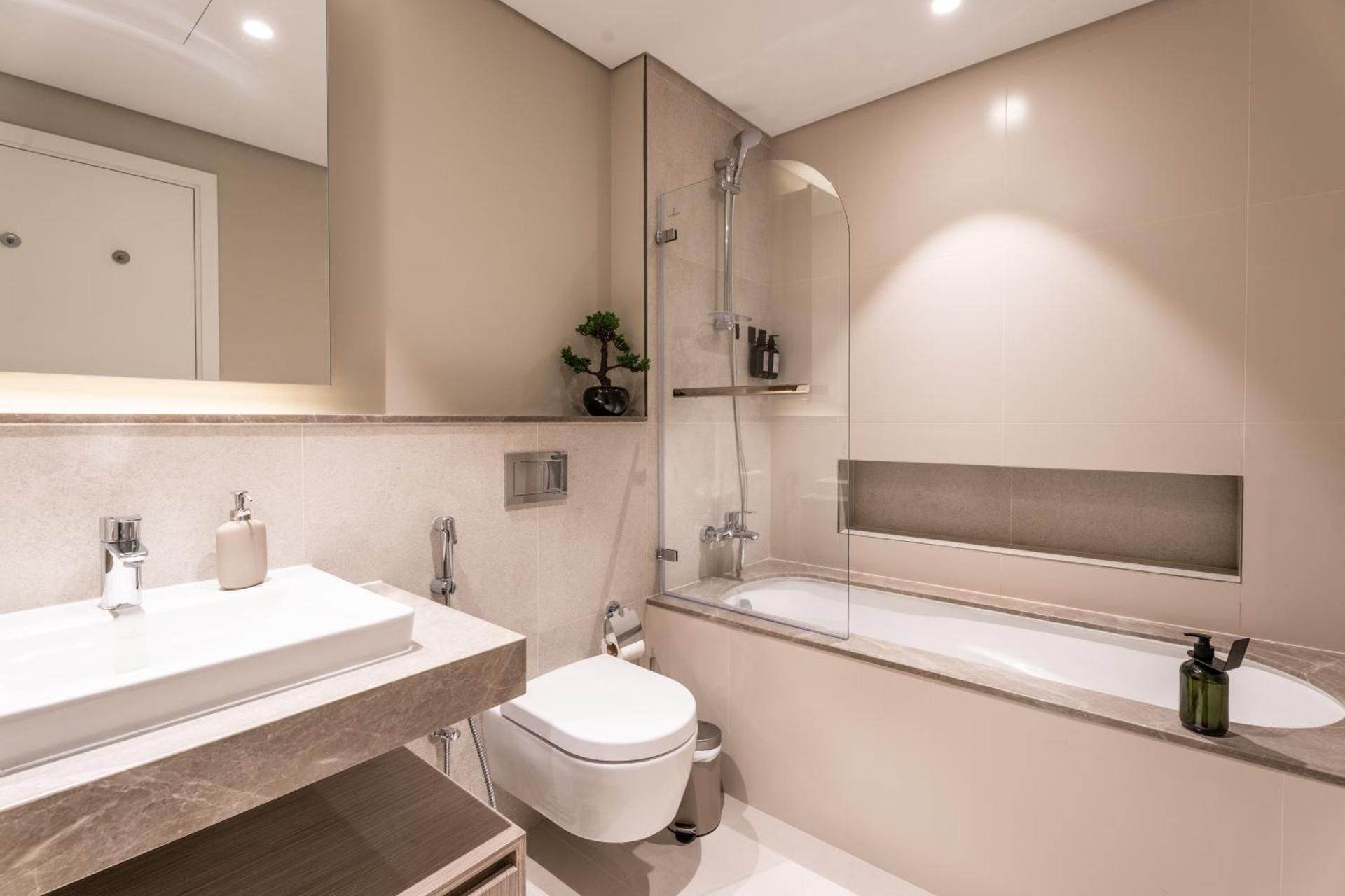 One-Bedroom Apartment
